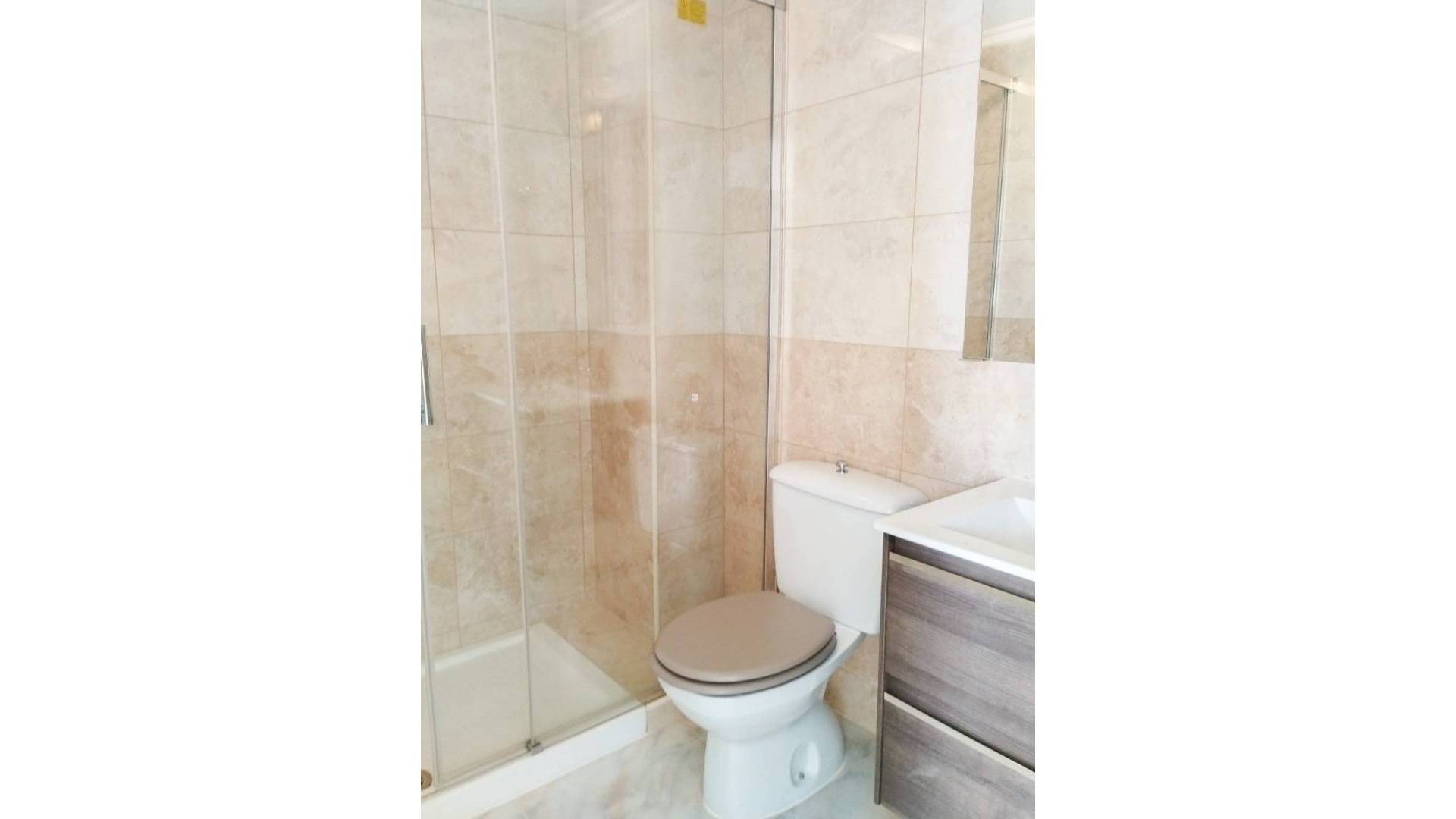 z drugiej ręki - Bliźniak - Torrevieja - La Siesta - El Salado -  Torreta