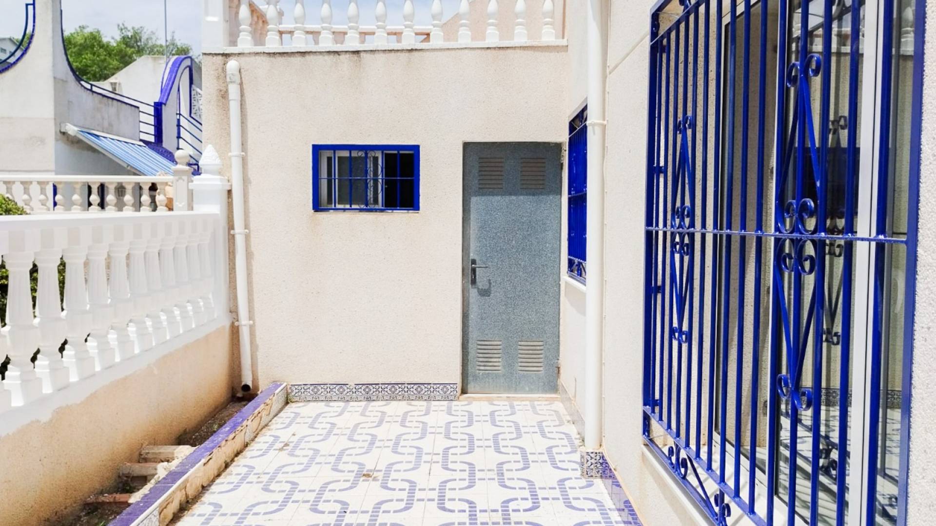 z drugiej ręki - Bliźniak - Torrevieja - La Siesta - El Salado -  Torreta