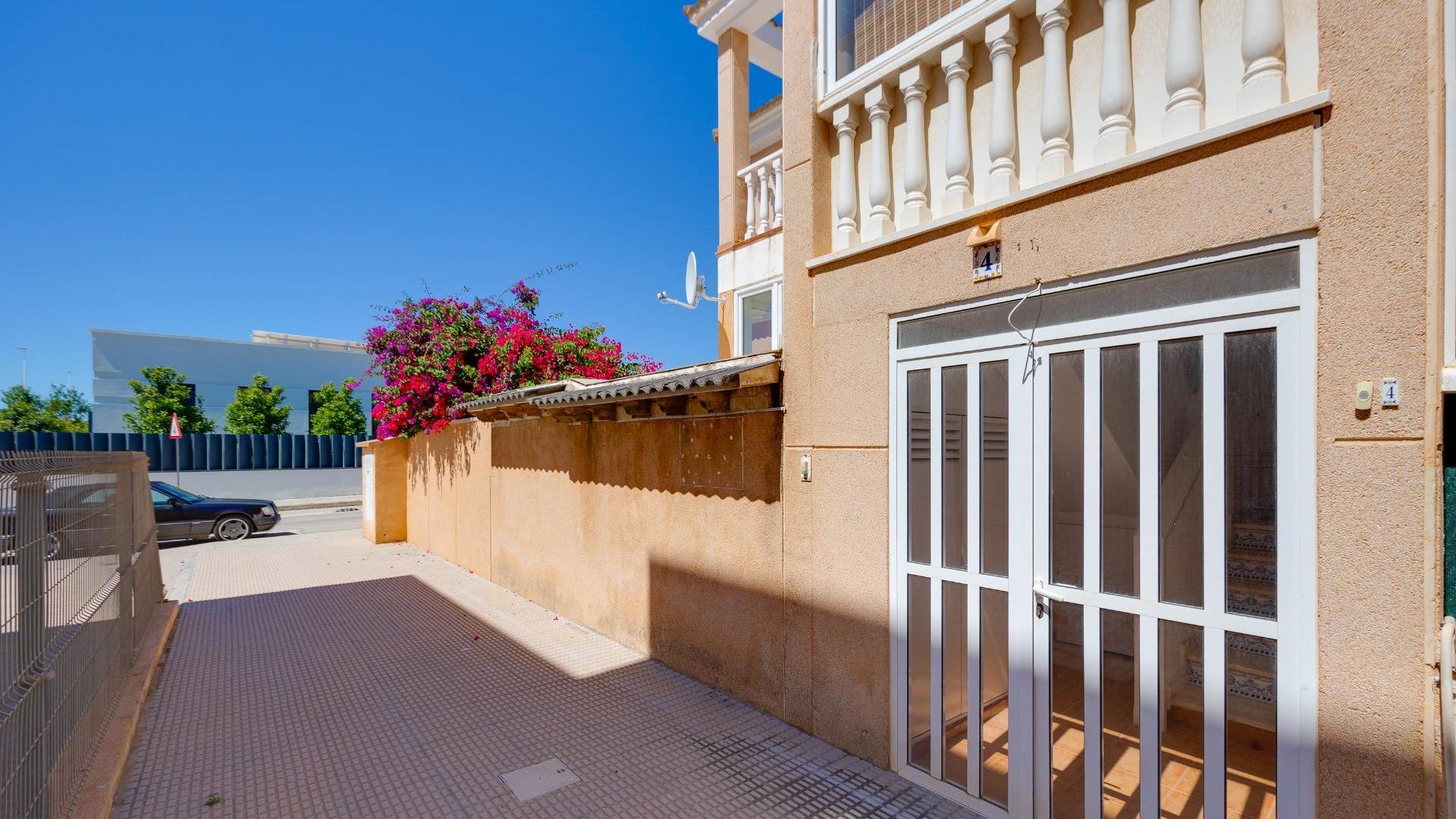 z drugiej ręki - Daszek - Orihuela Costa - La Zenia