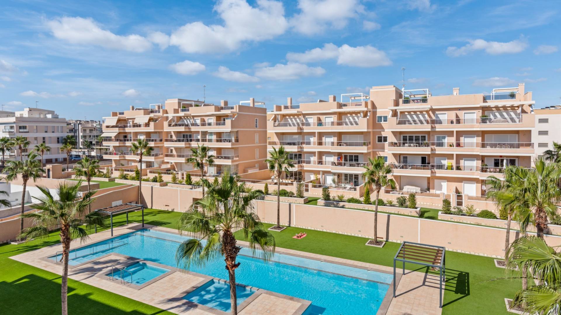 z drugiej ręki - Daszek - Orihuela Costa - Los Dolses