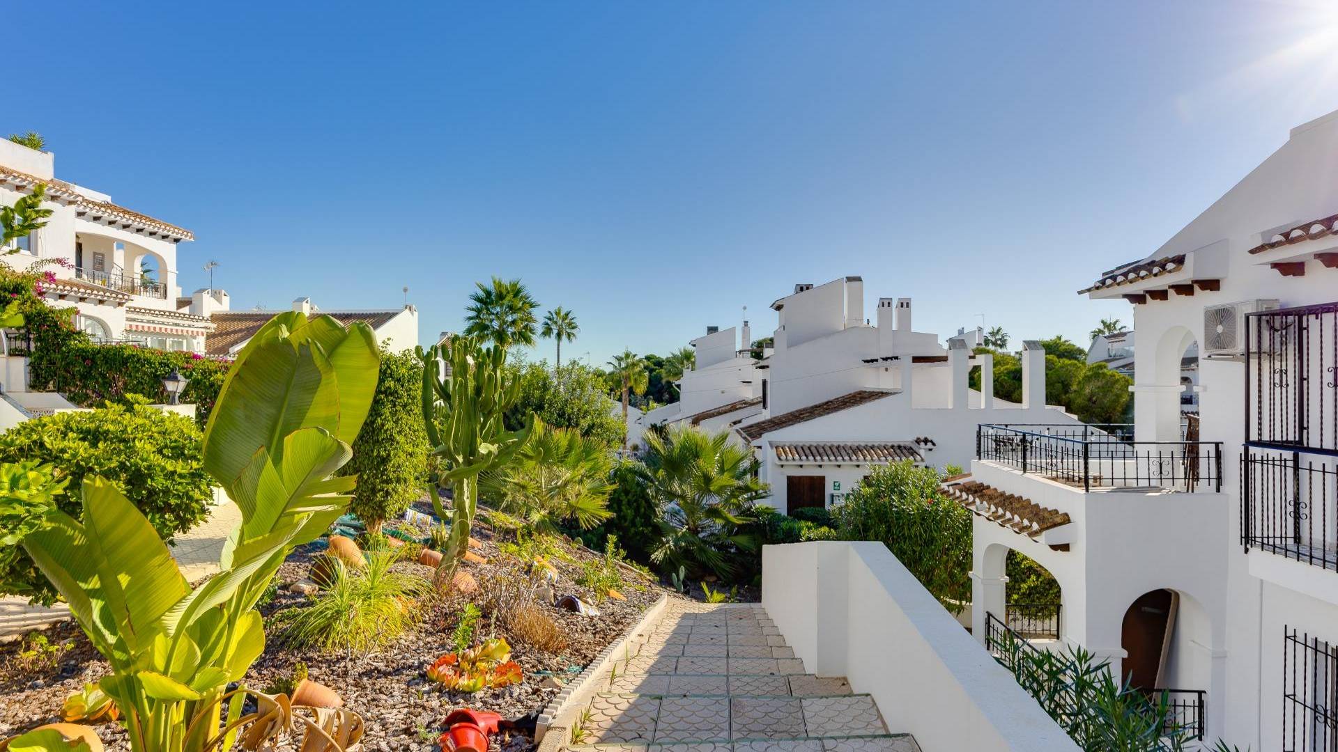 z drugiej ręki - Daszek - Orihuela Costa - Villamartín-Las Filipinas