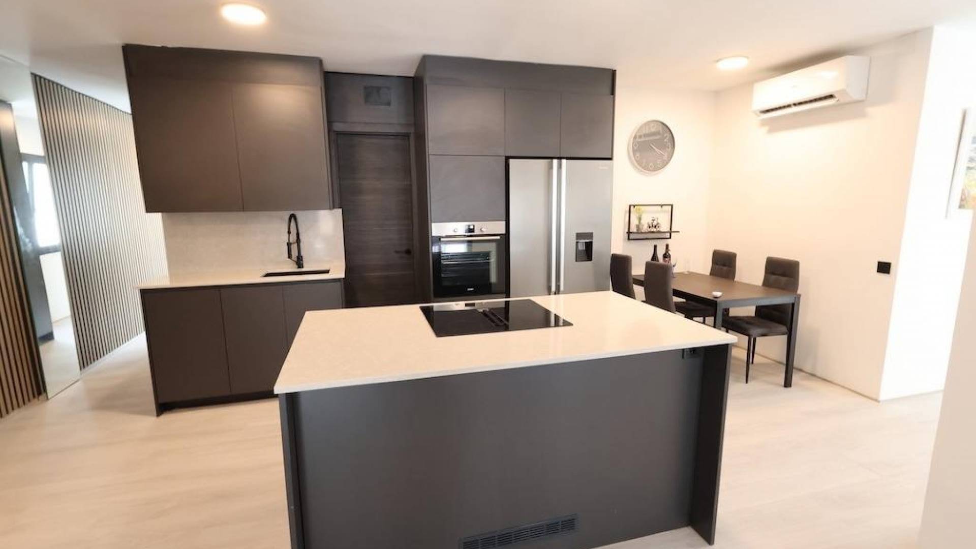 z drugiej ręki - Daszek - Torrevieja - Center