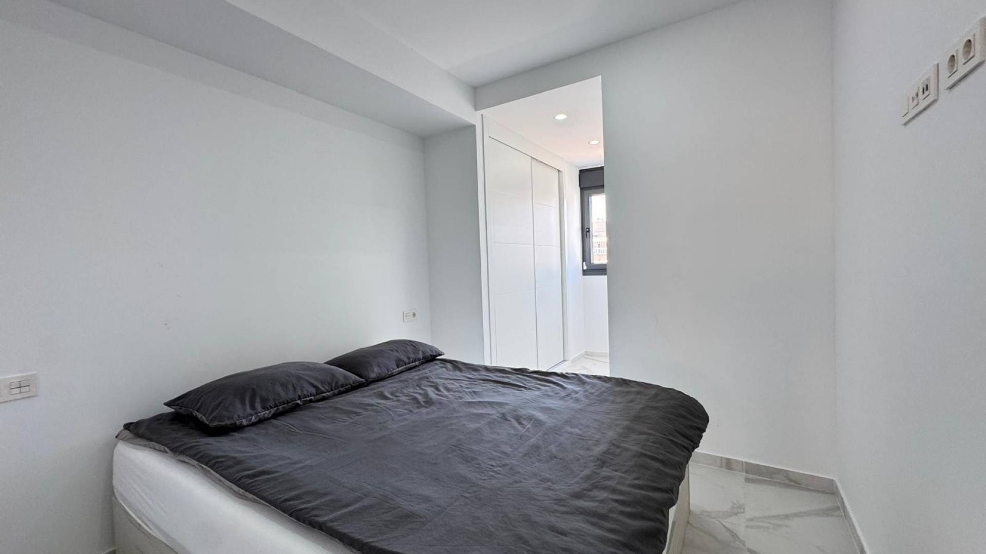 z drugiej ręki - Daszek - Torrevieja - Centro