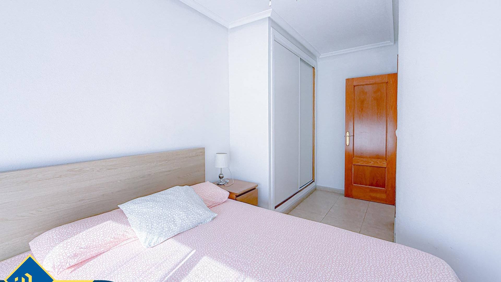 z drugiej ręki - Daszek - Torrevieja - Paseo maritimo