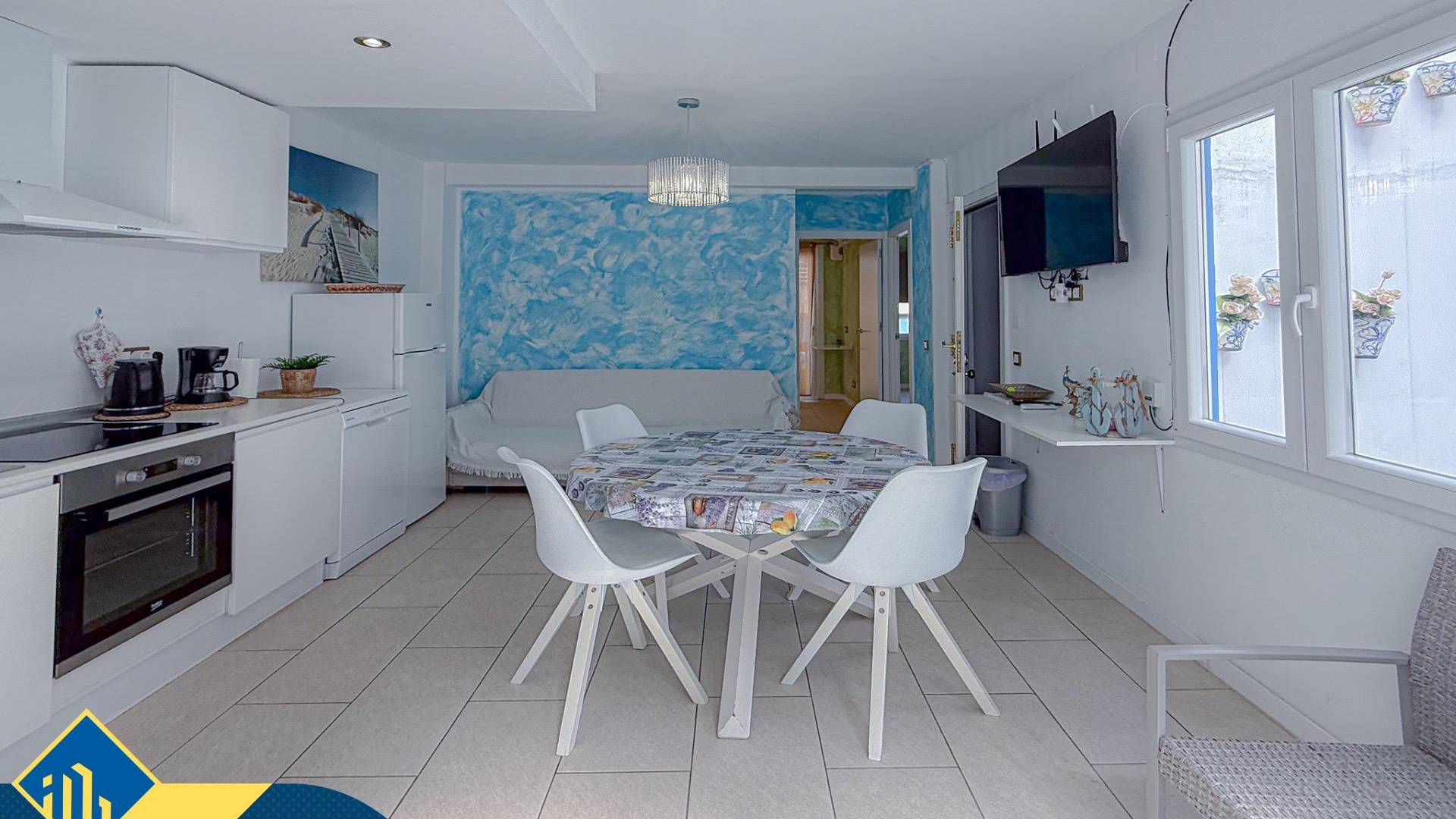 z drugiej ręki - Daszek - Torrevieja - Playa de los Locos