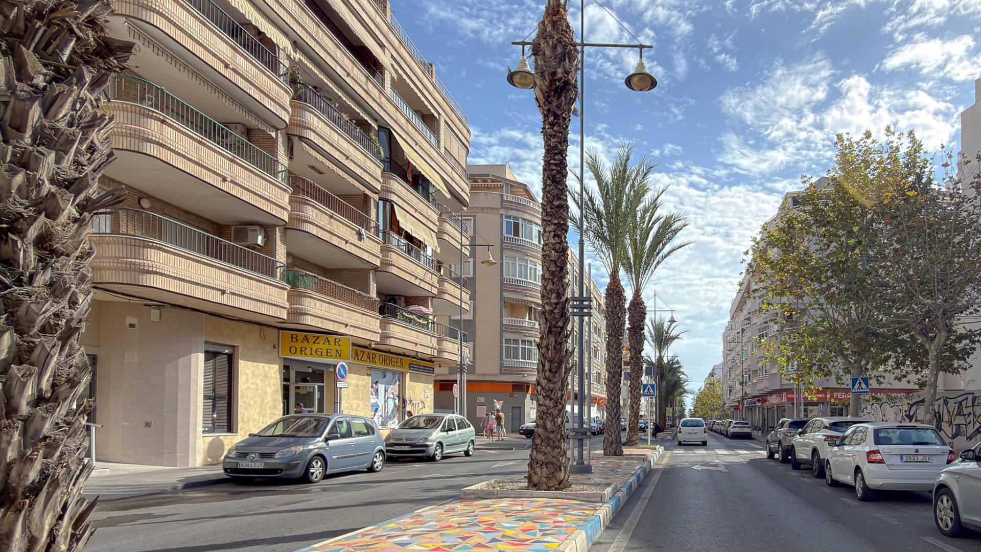 z drugiej ręki - Daszek - Torrevieja - Playa del Cura