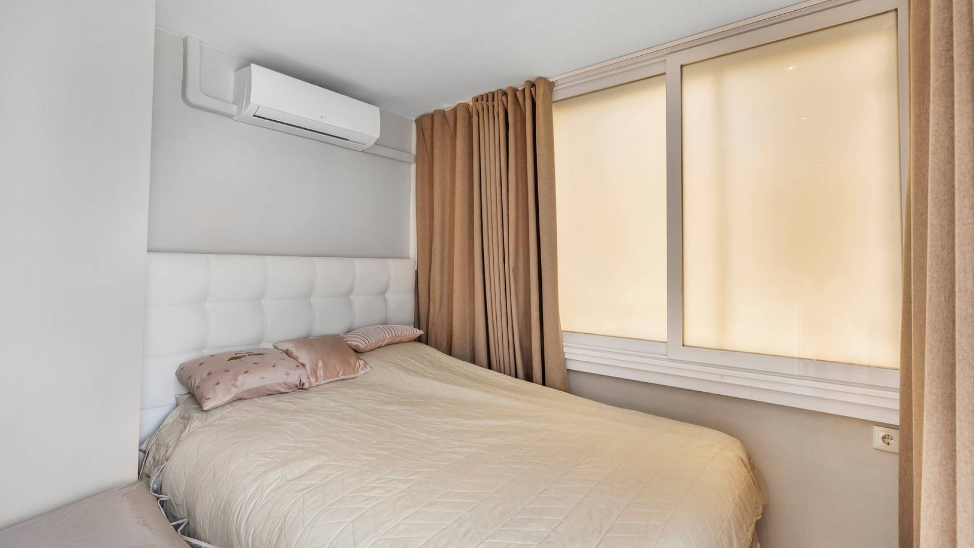 z drugiej ręki - Daszek - Torrevieja - Punta Prima