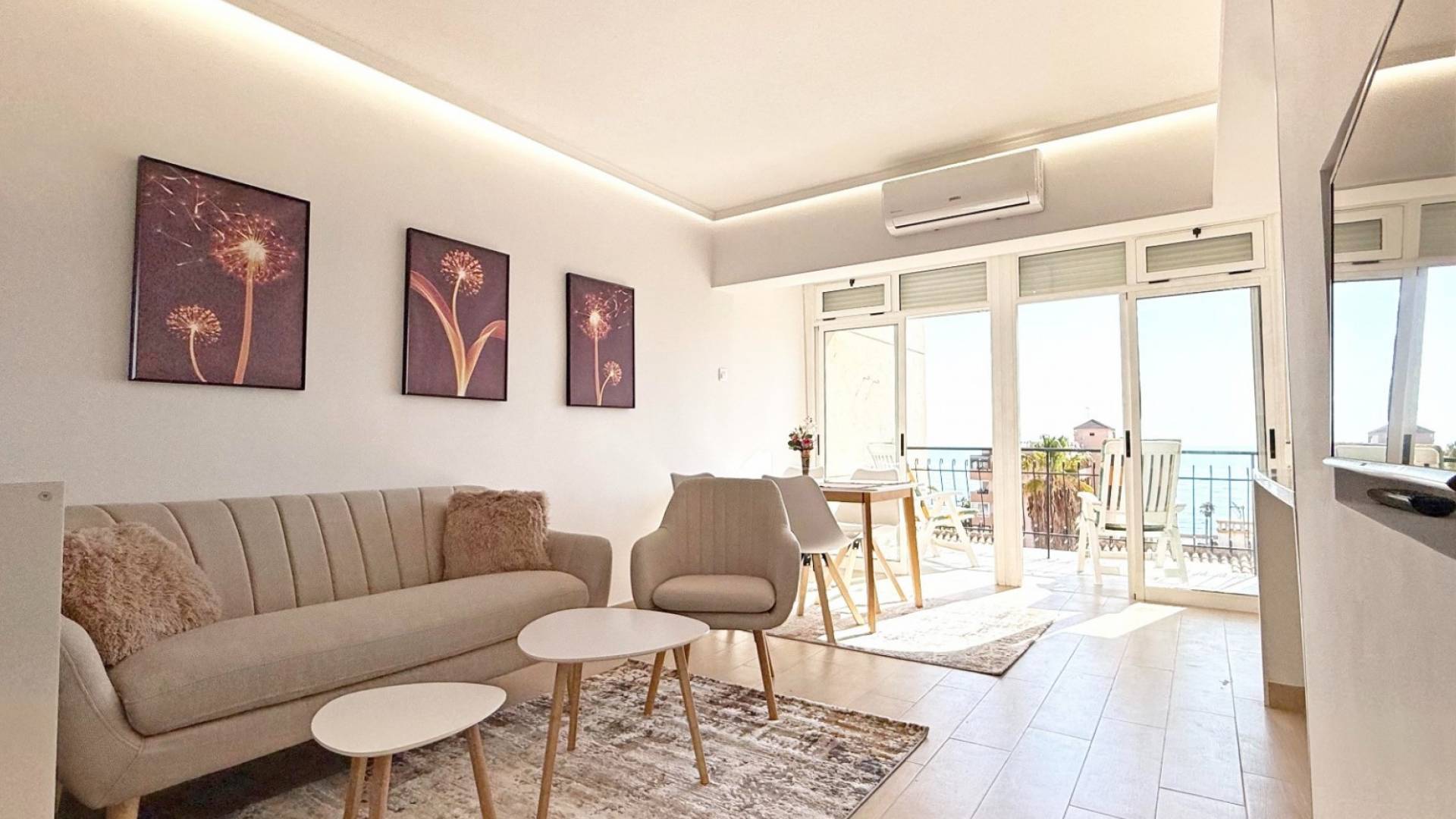 z drugiej ręki - Daszek - Torrevieja - Torrelamata - La Mata