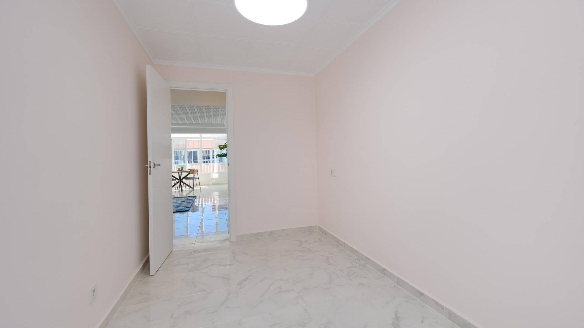 z drugiej ręki - Daszek - Torrevieja