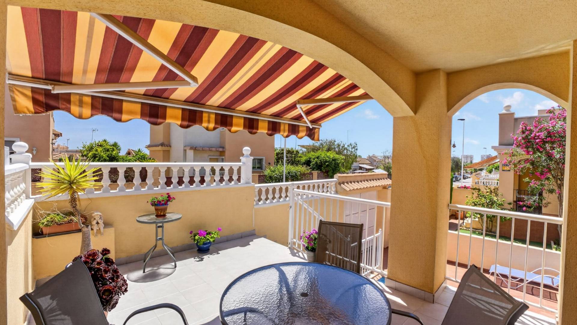 z drugiej ręki - - DOM MIEJSKI - Torrevieja - Aguas Nuevas