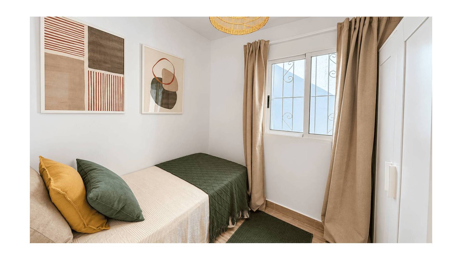 z drugiej ręki - Dom szeregowy - Orihuela Costa