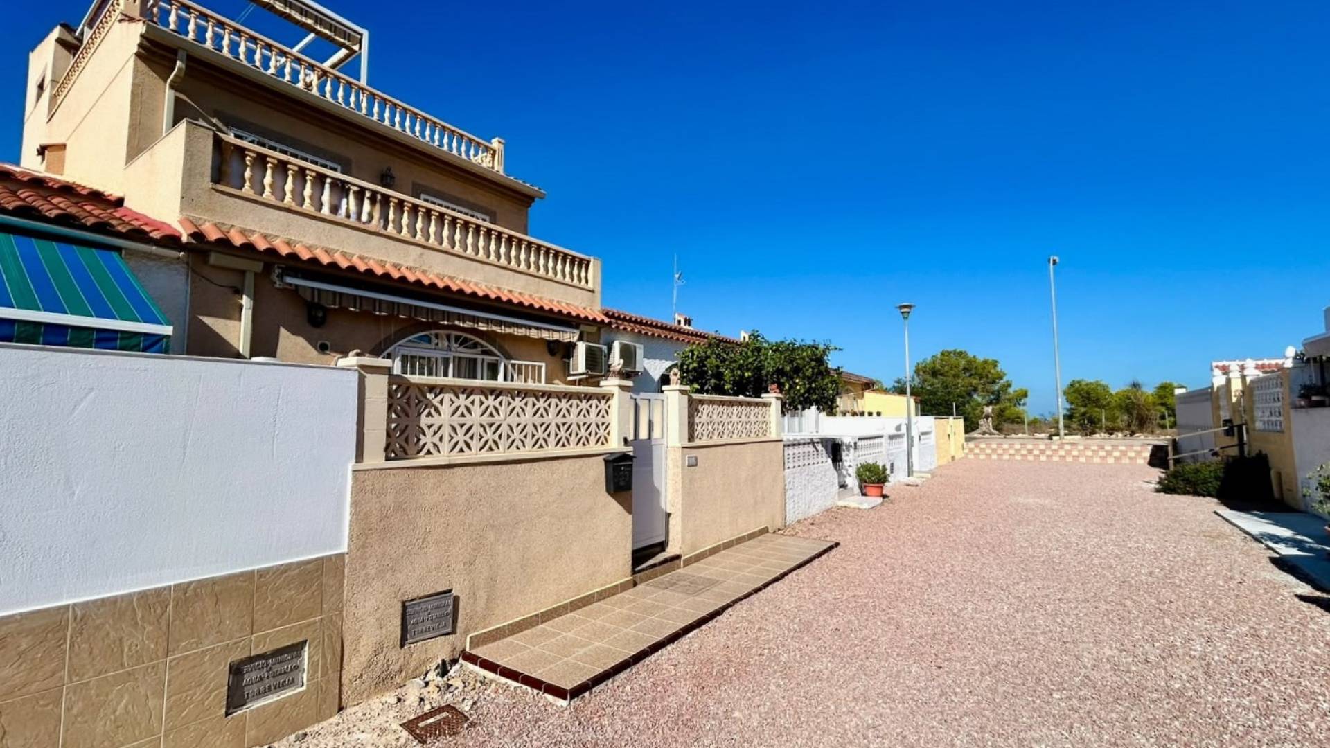 z drugiej ręki - Dom szeregowy - Torrevieja - La siesta