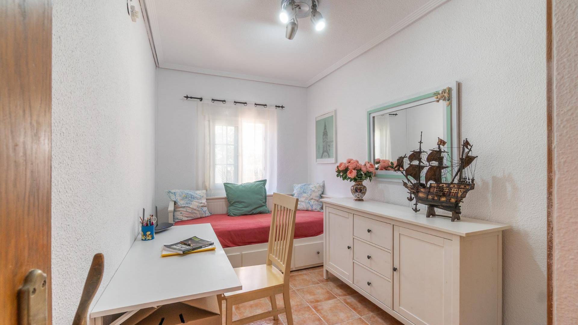 z drugiej ręki - Dom szeregowy - Torrevieja - 