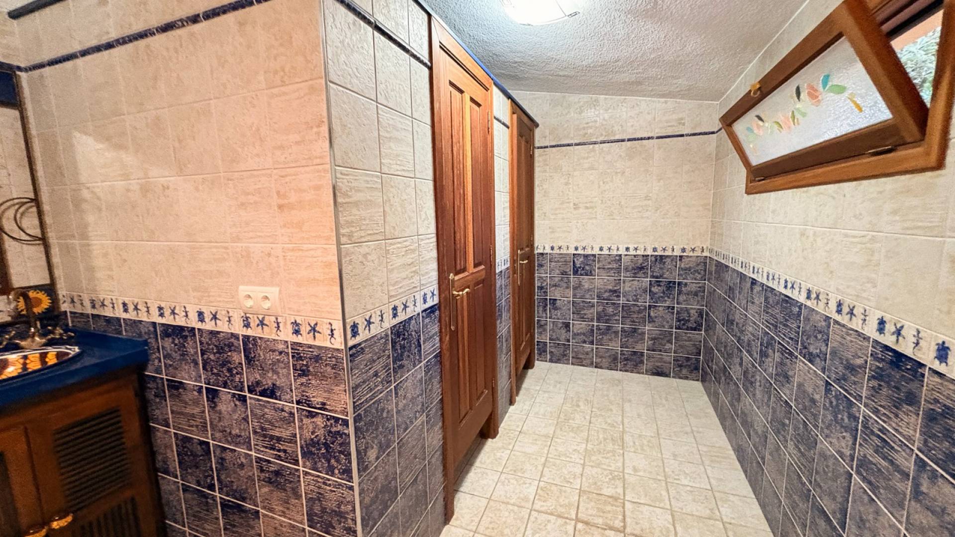 z drugiej ręki -  - Elche - Altzabares Alto