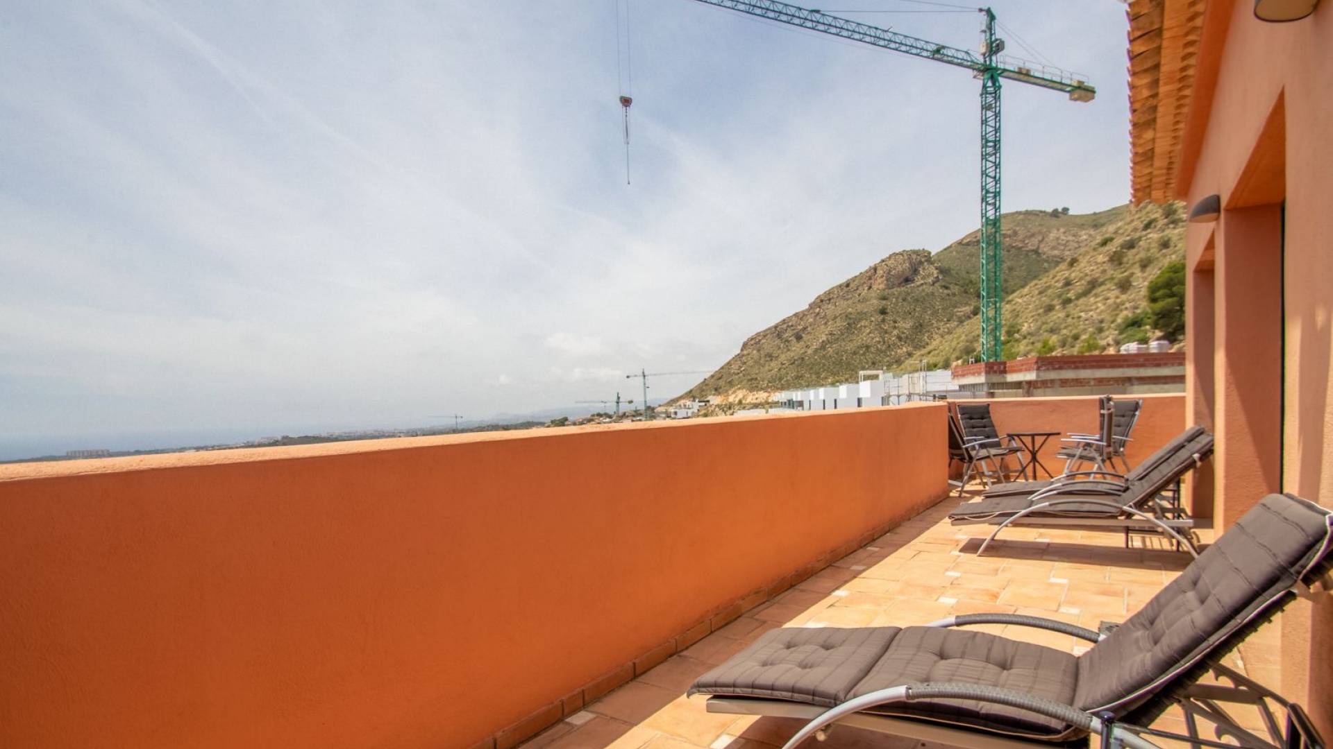 z drugiej ręki - - - Finestrat