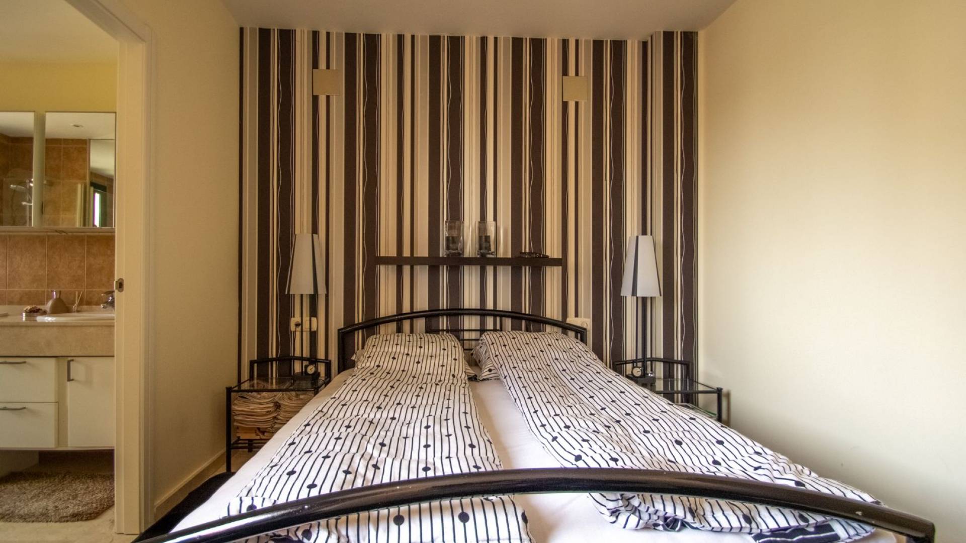 z drugiej ręki - - - Finestrat