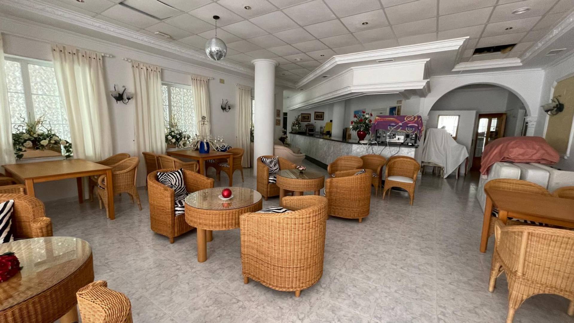 z drugiej ręki - Lokale komercyjne - Guardamar del Segura - Guardamar Playa