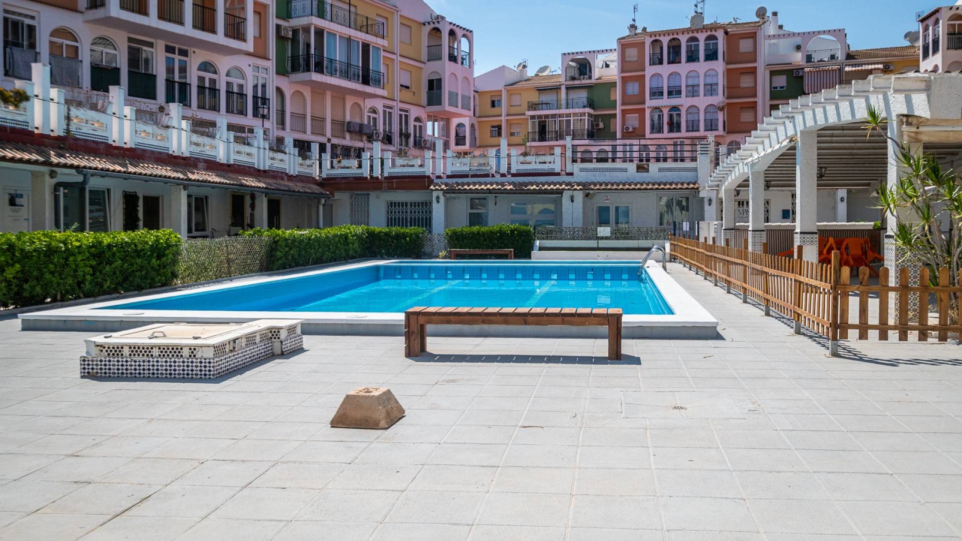 z drugiej ręki - Lokale komercyjne - Torrevieja - La veleta
