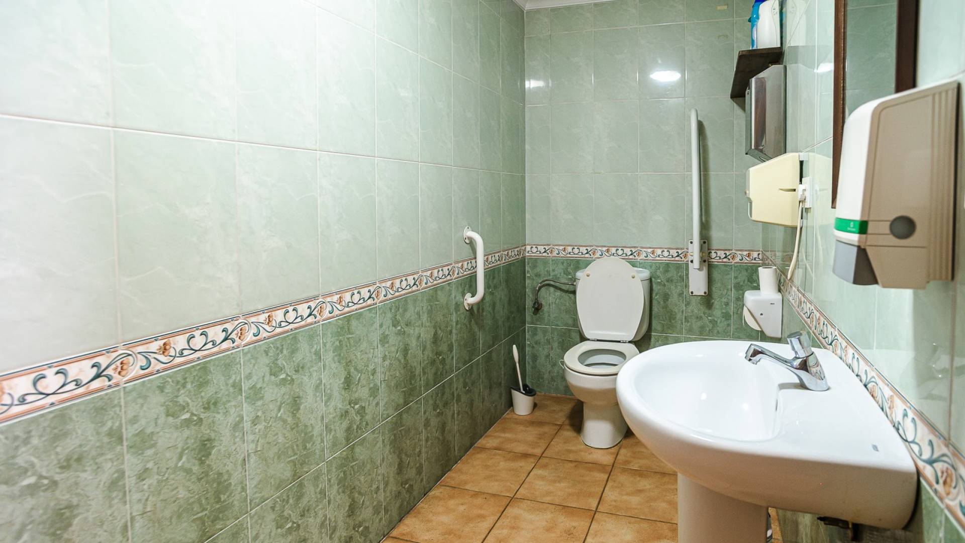 z drugiej ręki - Lokale komercyjne - Torrevieja - La veleta