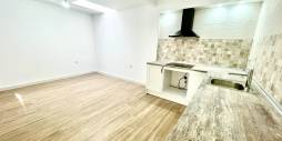 z drugiej ręki - Townhouse - Daya Vieja