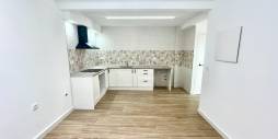 z drugiej ręki - Townhouse - Daya Vieja