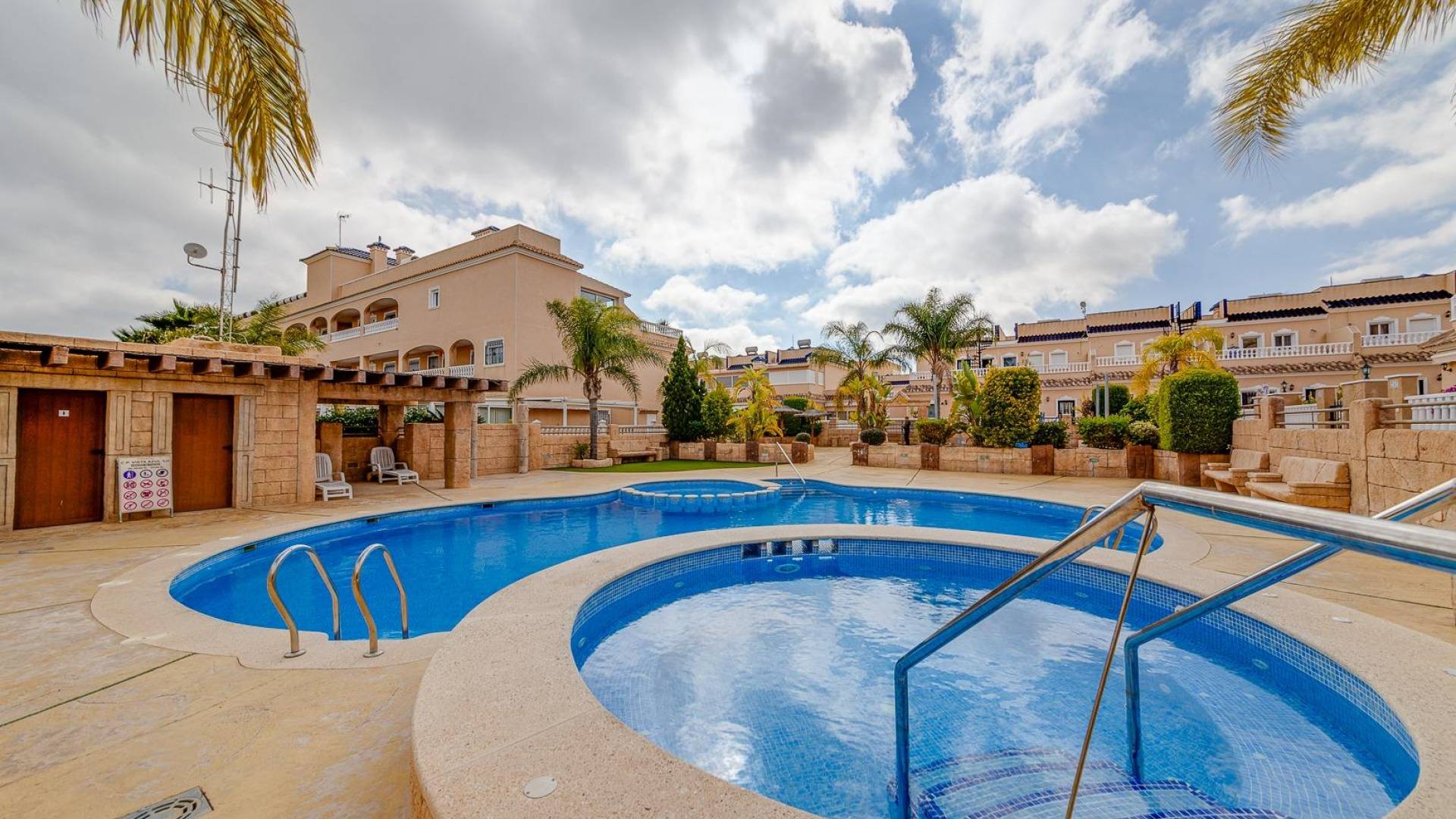 z drugiej ręki - Townhouse - Orihuela Costa - Los Dolses