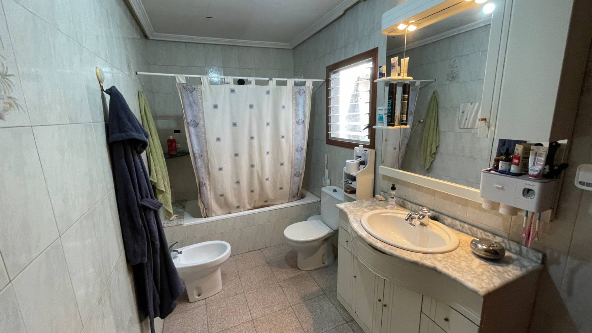 z drugiej ręki - Townhouse - 