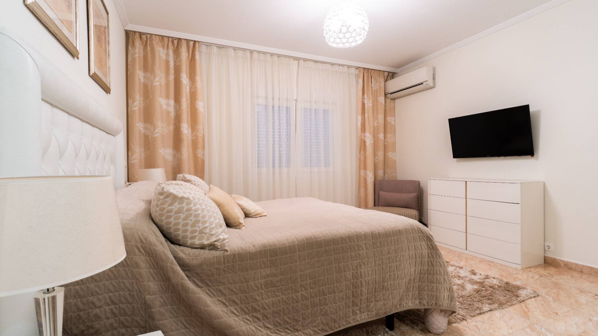 z drugiej ręki - Willa w zabudowie bliźniaczej - Torrevieja - Los balcones