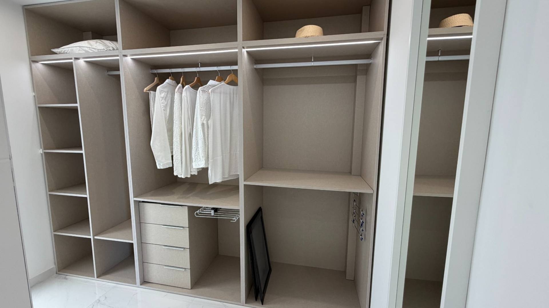 z drugiej ręki - Wolnostojąca willa - Ciudad Quesada - Rojales - 