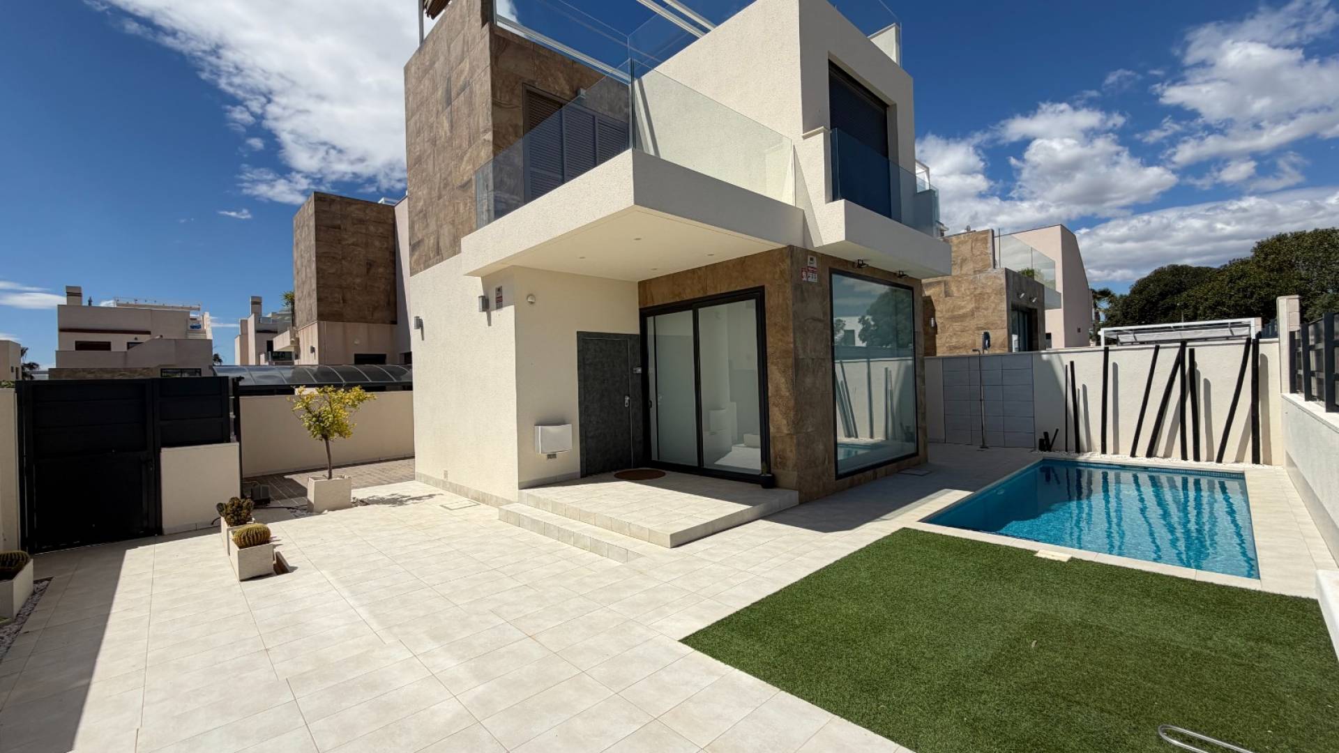 z drugiej ręki - Wolnostojąca willa - Ciudad Quesada - Rojales - 