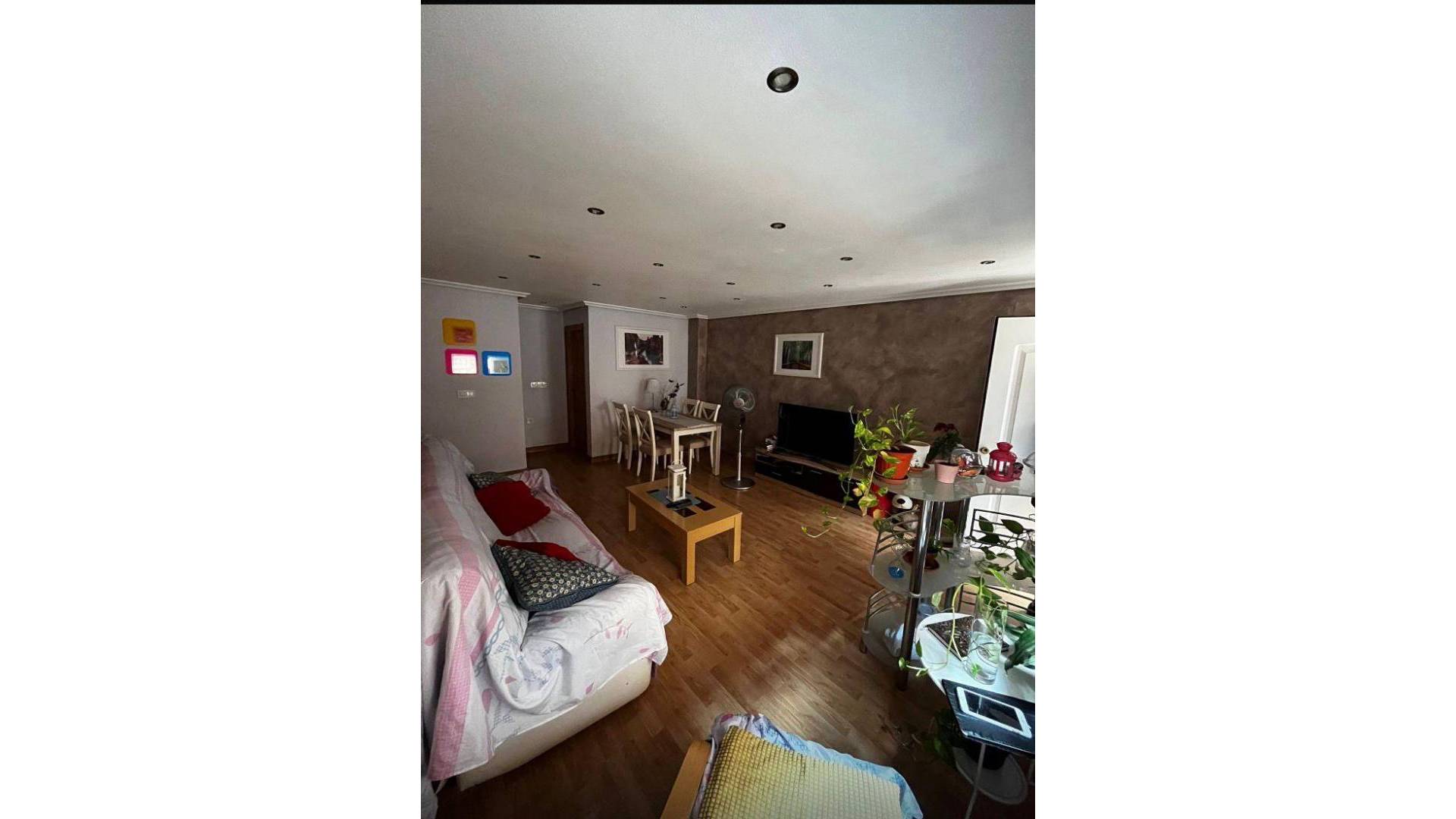 z drugiej ręki - Wolnostojąca willa - Redován - 
