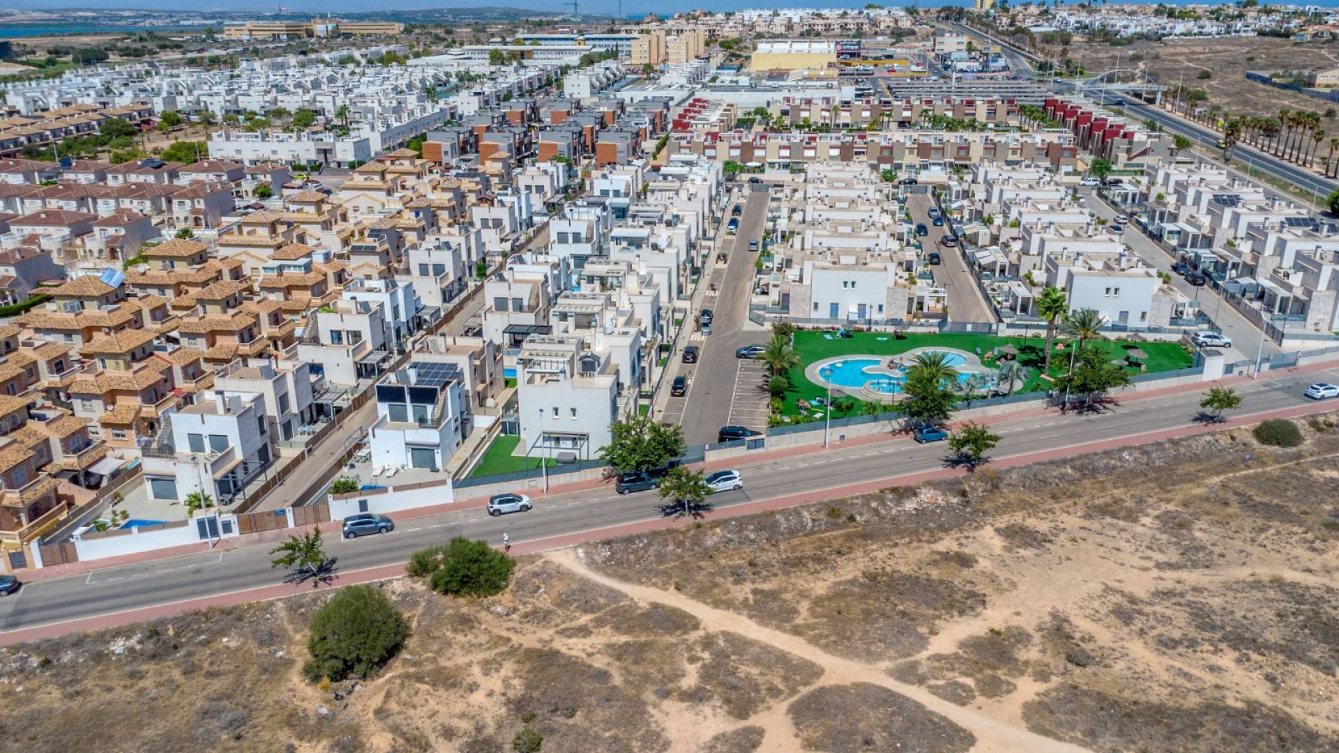 z drugiej ręki - Wolnostojąca willa - Torrevieja - Aguas Nuevas