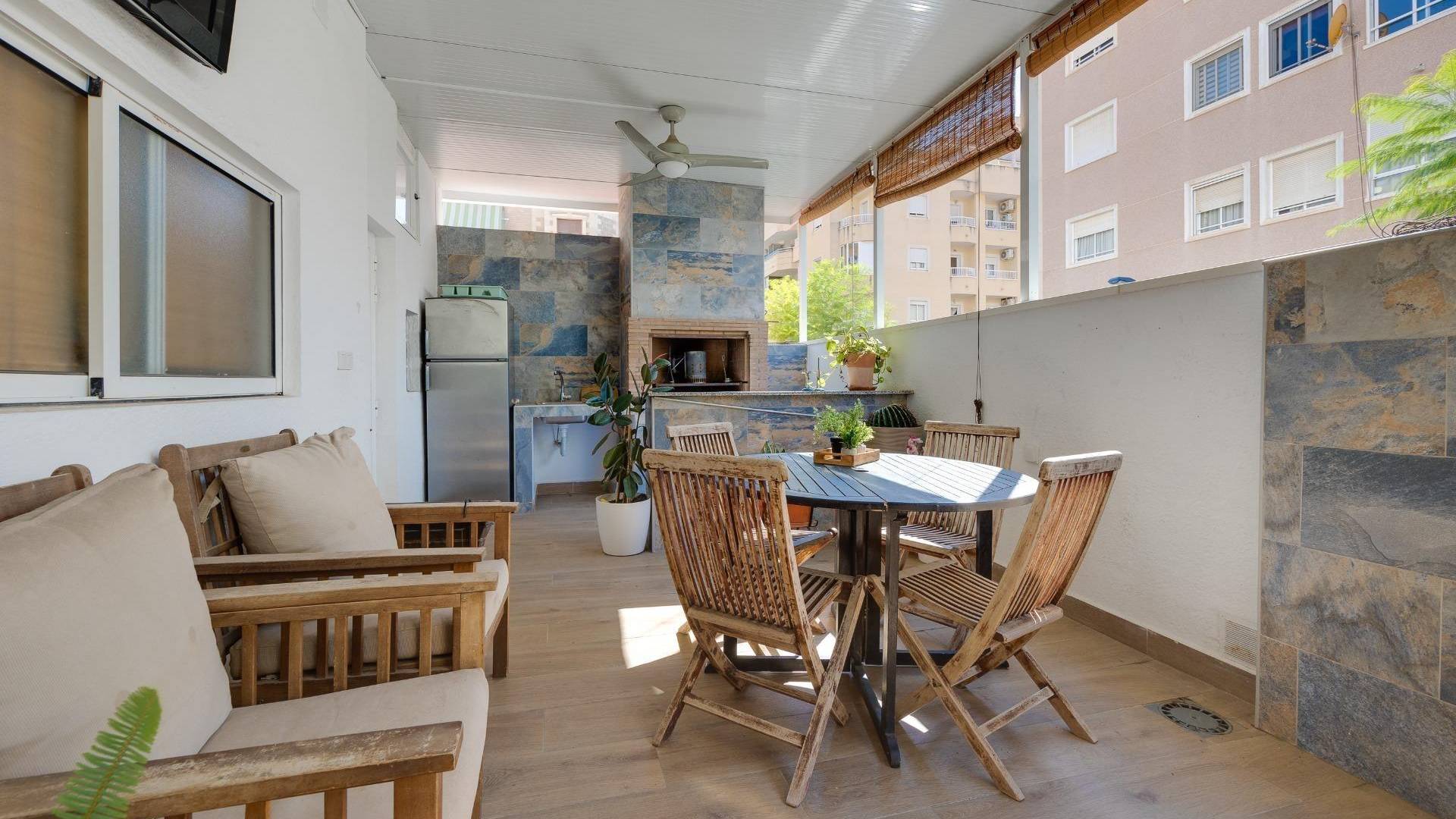 z drugiej ręki - Wolnostojąca willa - Torrevieja - Centro