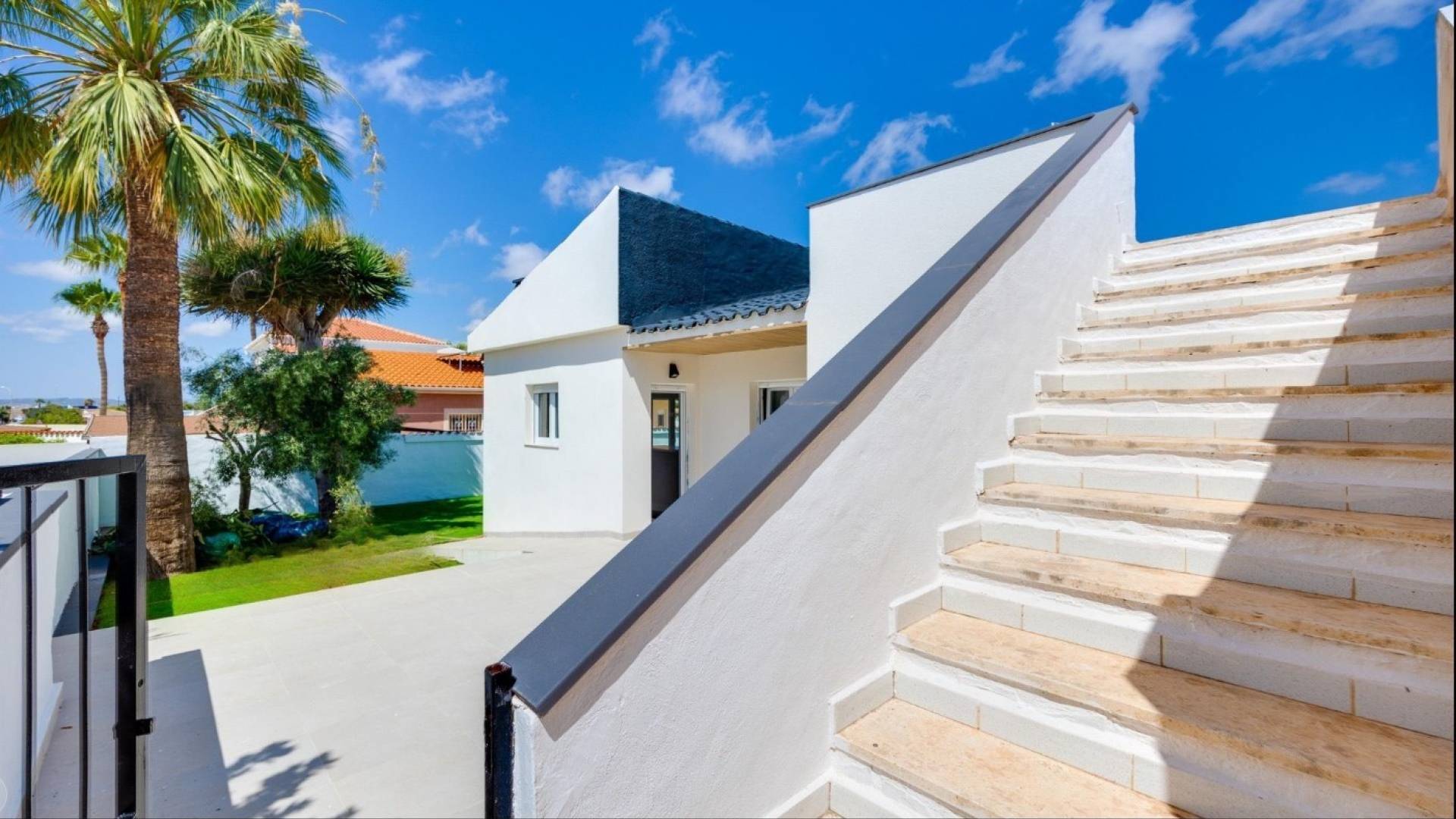 z drugiej ręki - Wolnostojąca willa - Torrevieja - El Chaparral