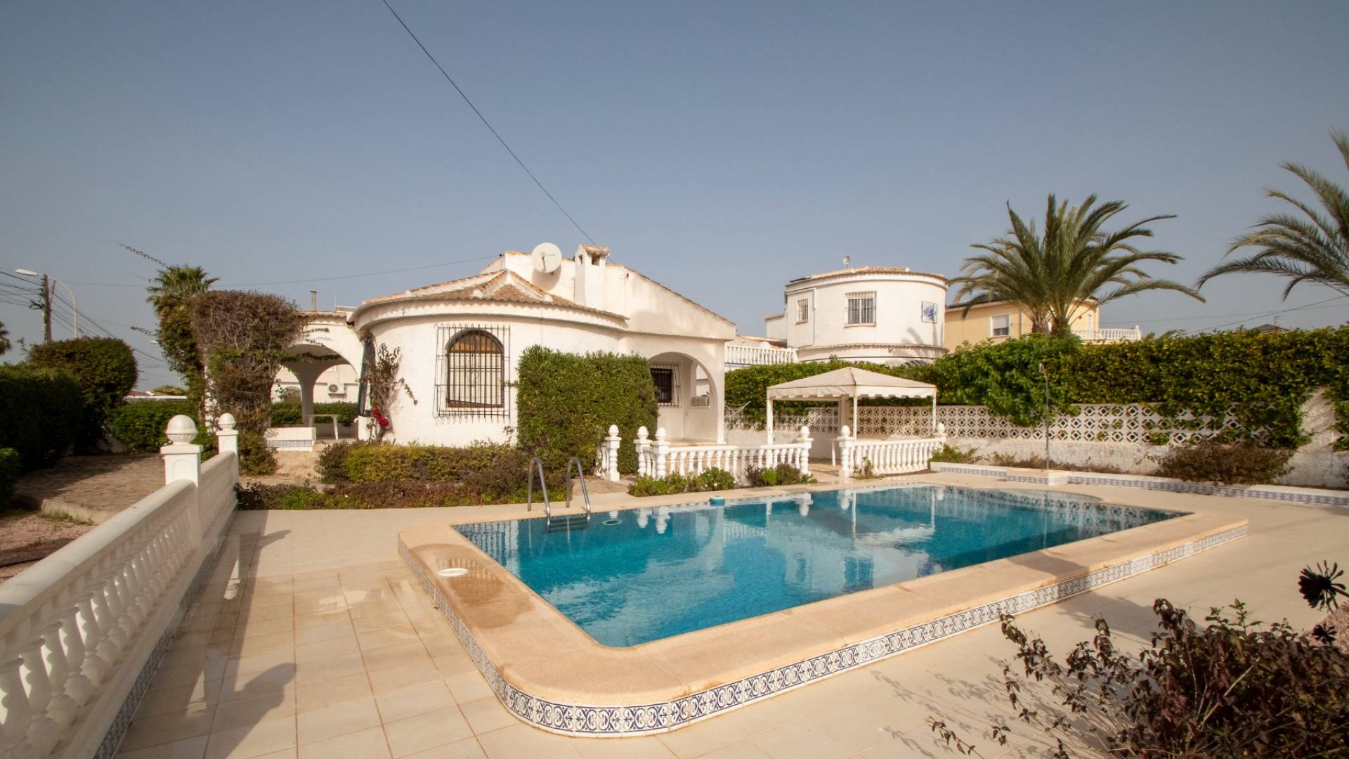 z drugiej ręki - Wolnostojąca willa - Torrevieja - El Chaparral