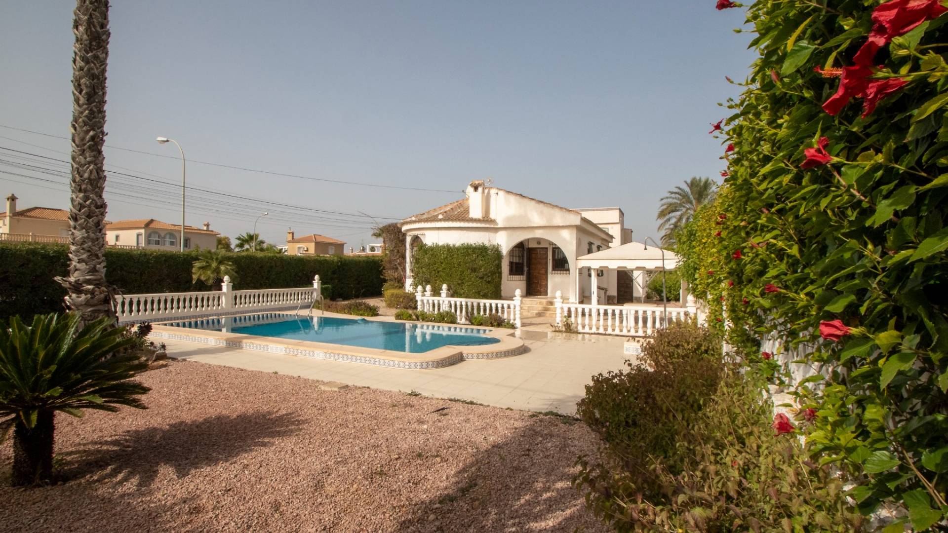 z drugiej ręki - Wolnostojąca willa - Torrevieja - El Chaparral