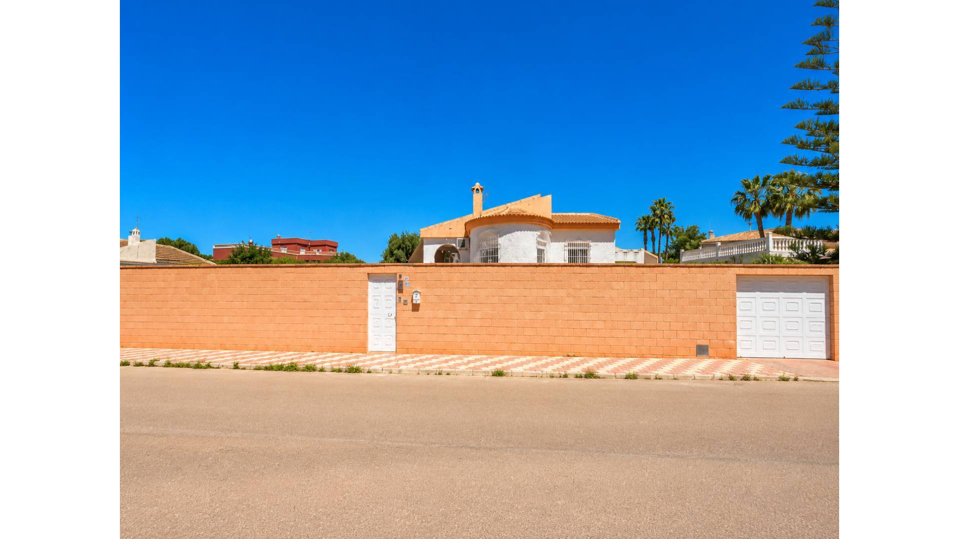z drugiej ręki - Wolnostojąca willa - Torrevieja - La siesta