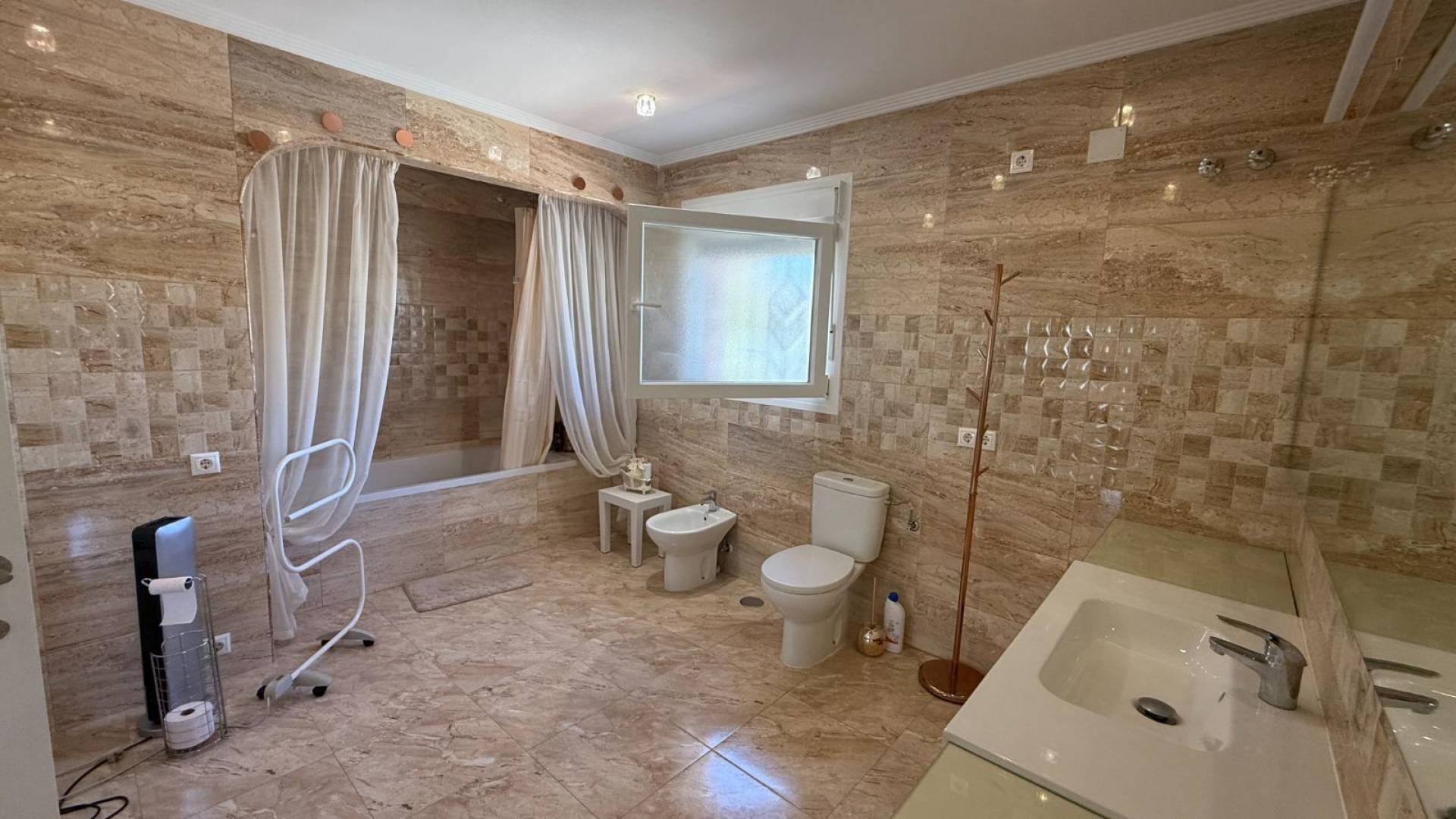 z drugiej ręki - Wolnostojąca willa - Torrevieja - Los balcones