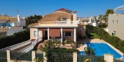 z drugiej ręki - Wolnostojąca willa - Torrevieja - Torrelamata - La Mata