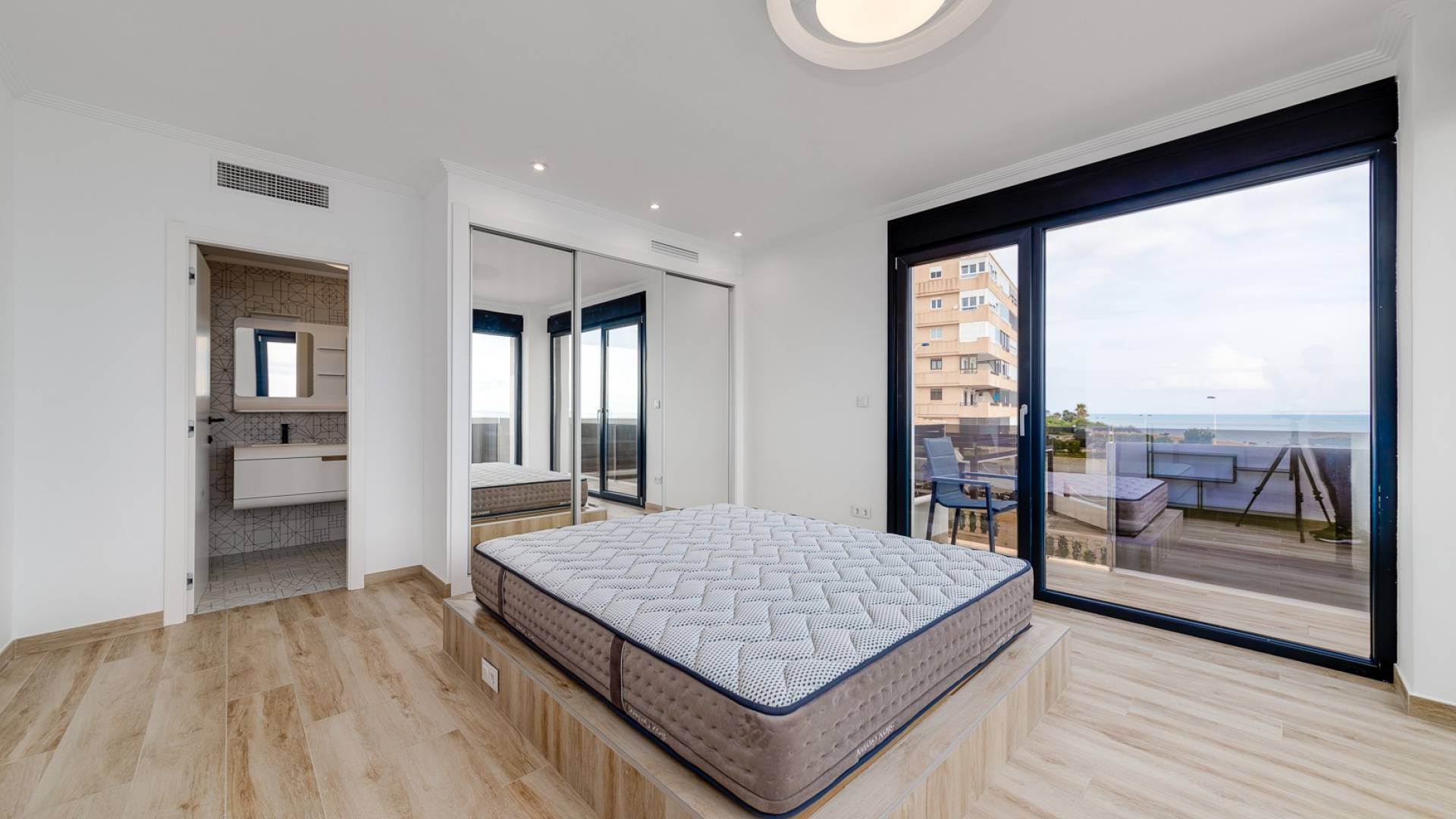 z drugiej ręki - Wolnostojąca willa - Torrevieja - Torrelamata - La Mata