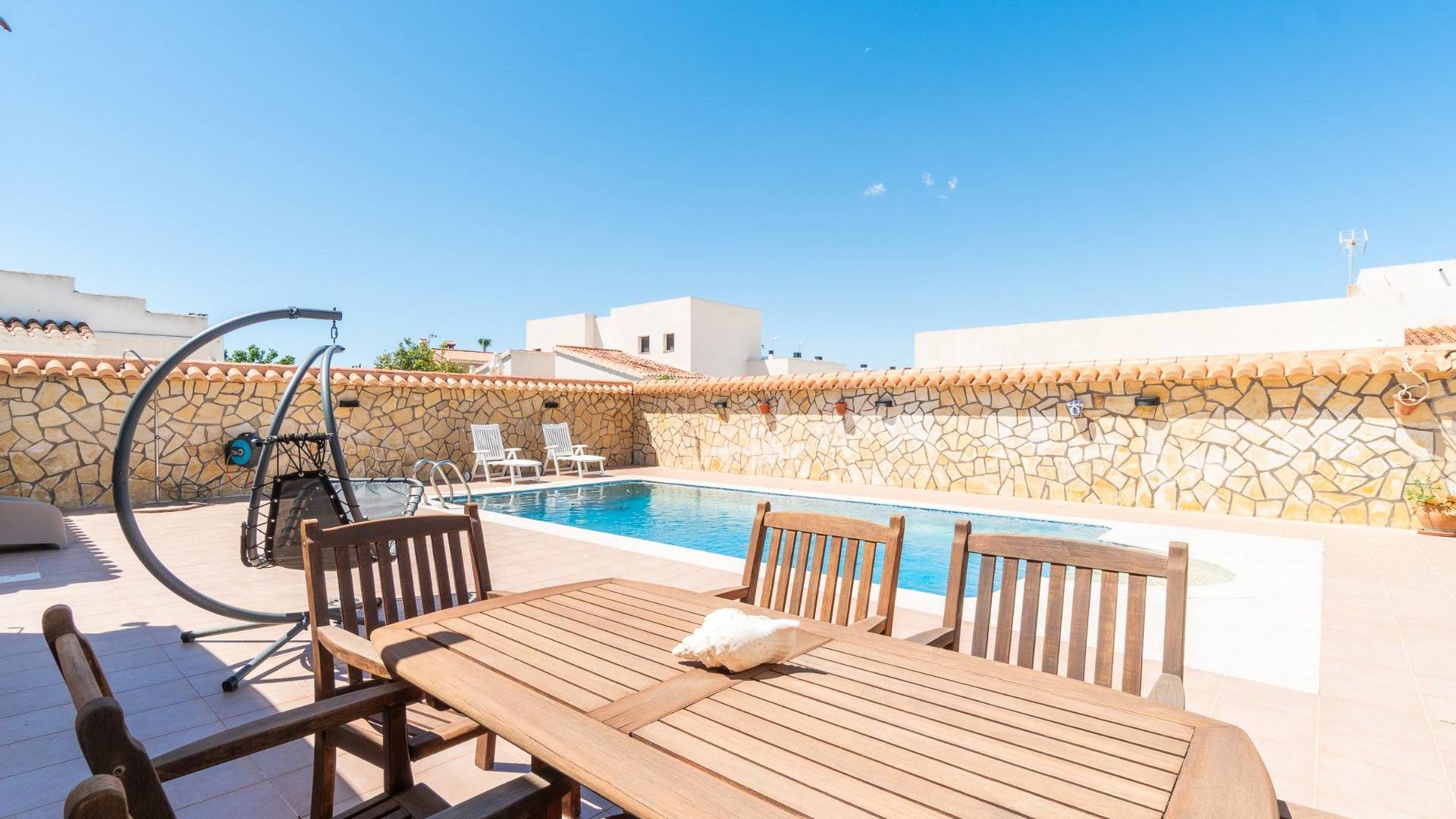 z drugiej ręki - Wolnostojąca willa - Torrevieja - Torreta