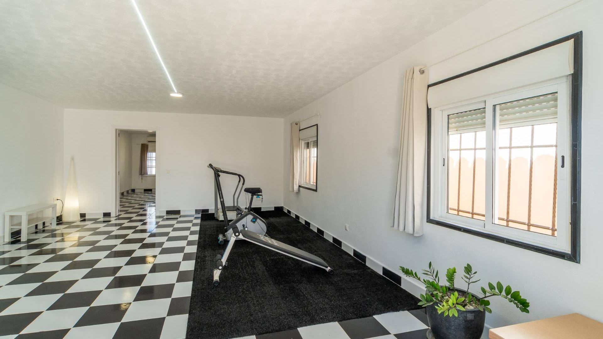 z drugiej ręki - Wolnostojąca willa - Torrevieja - Torreta