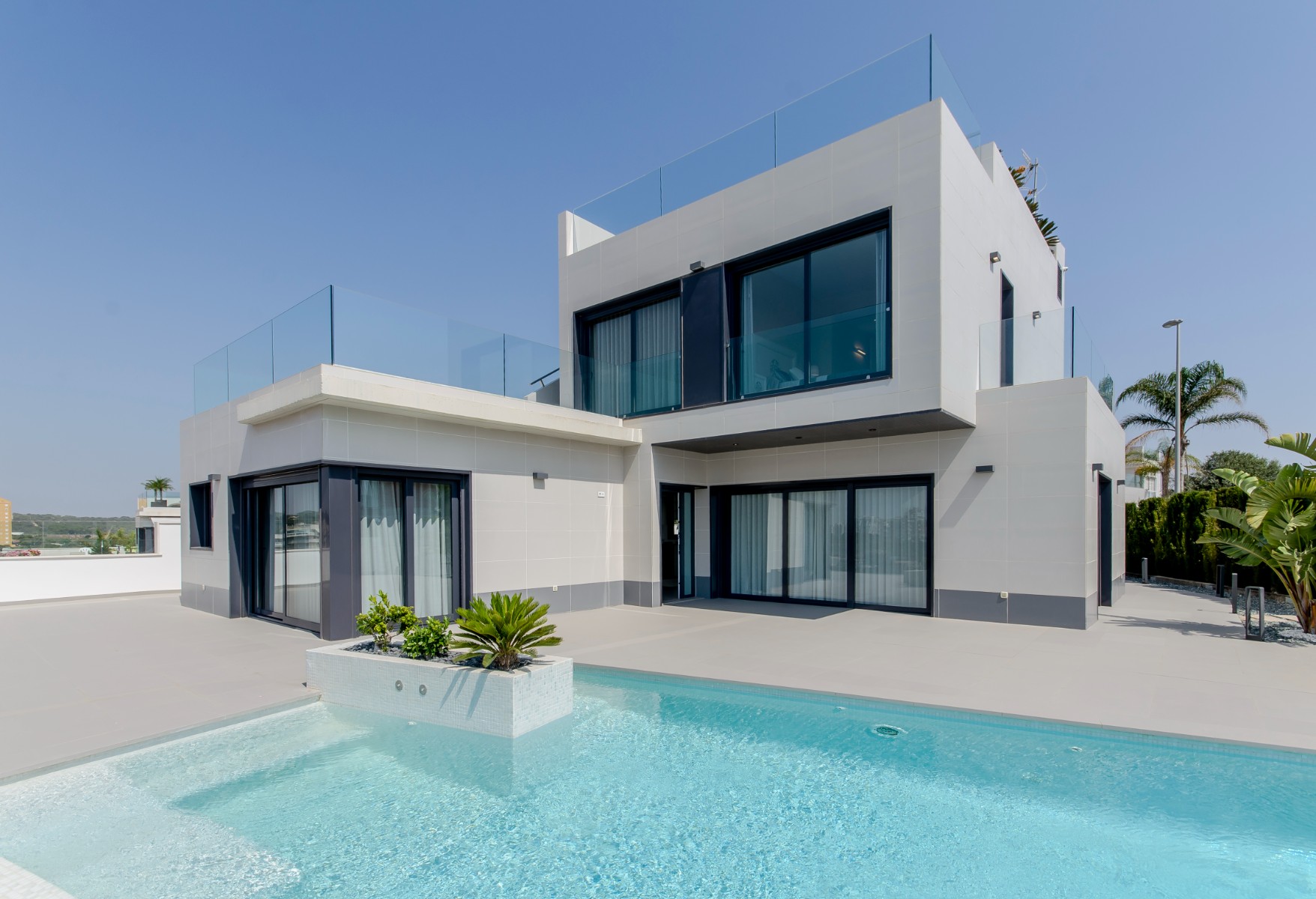 House in Dehesa de Campoamor - view 1