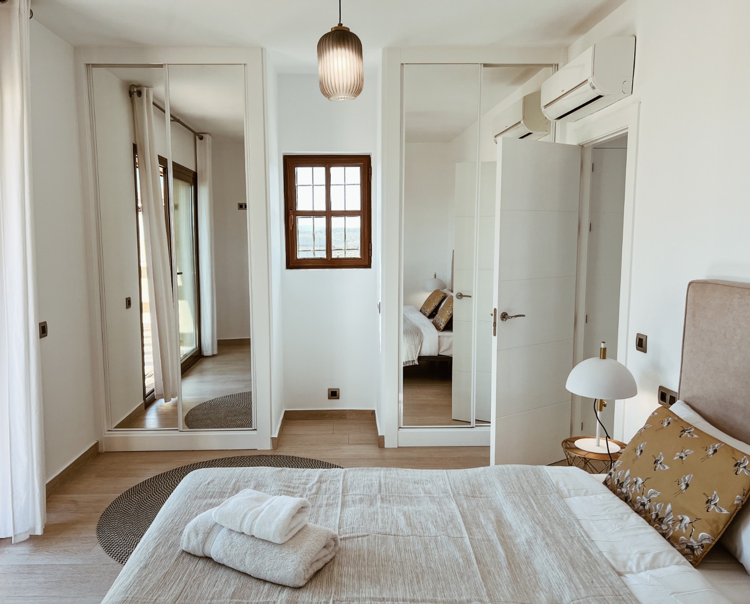 House in Desert Springs - Image 4