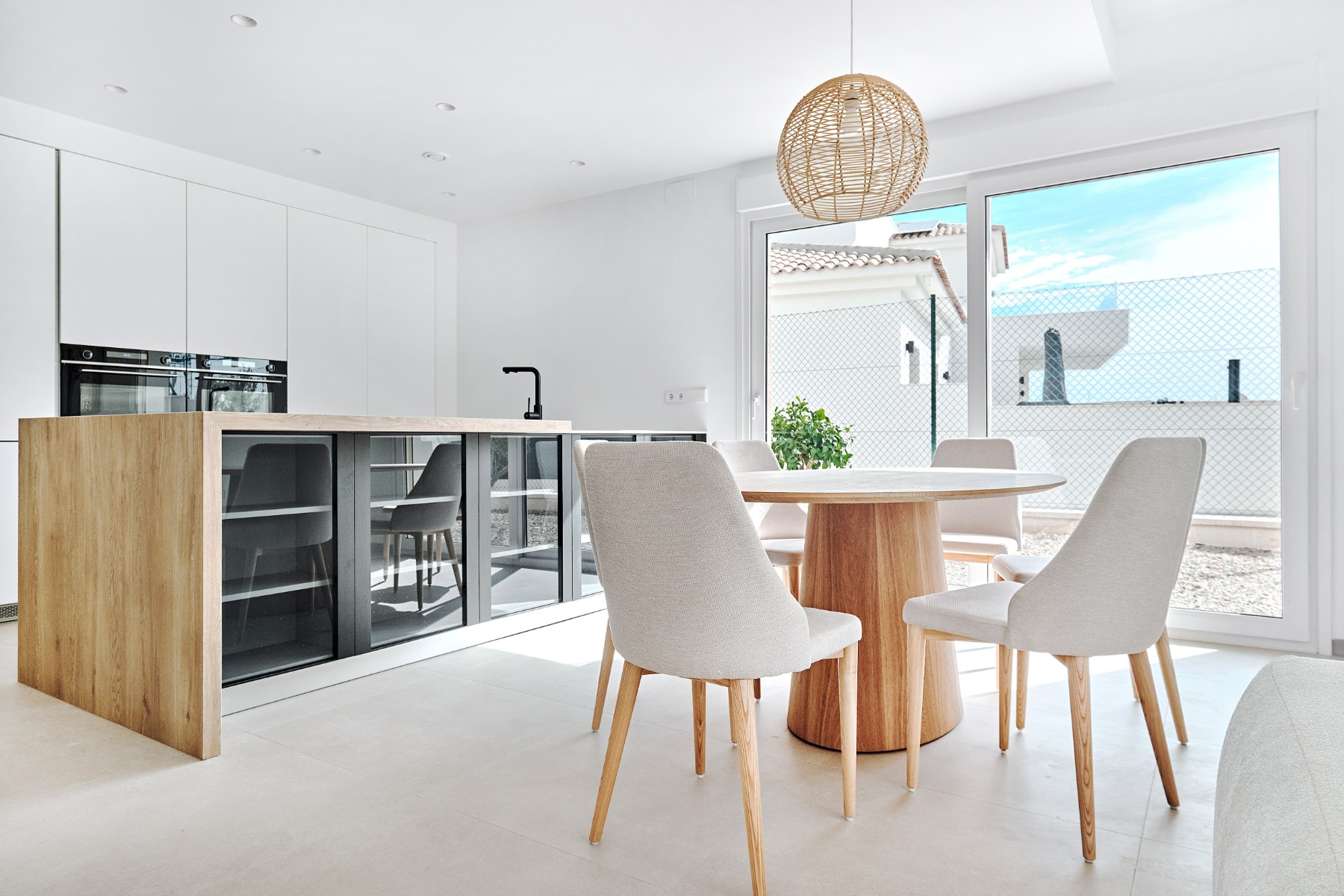 House in Los Montesinos - Image 4