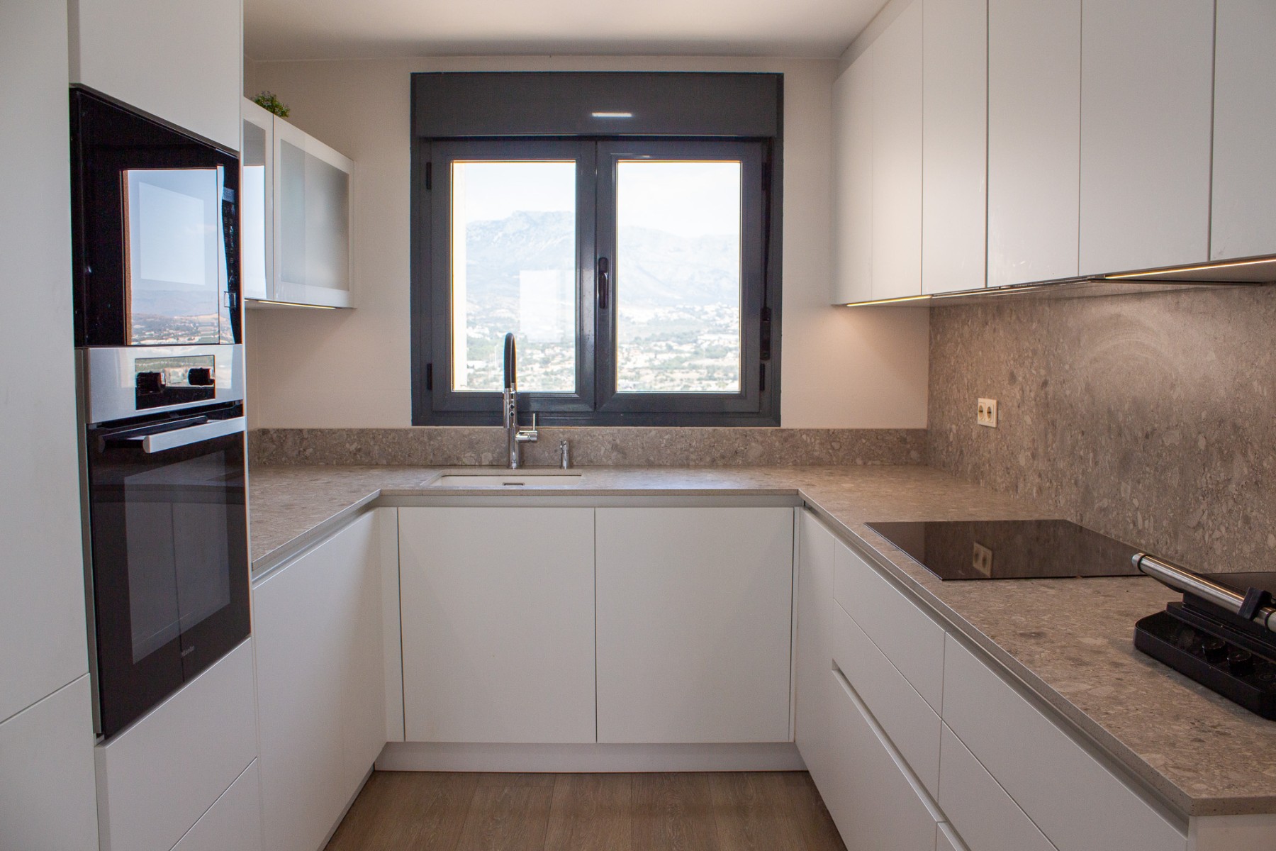 Venta. Ático en Benidorm