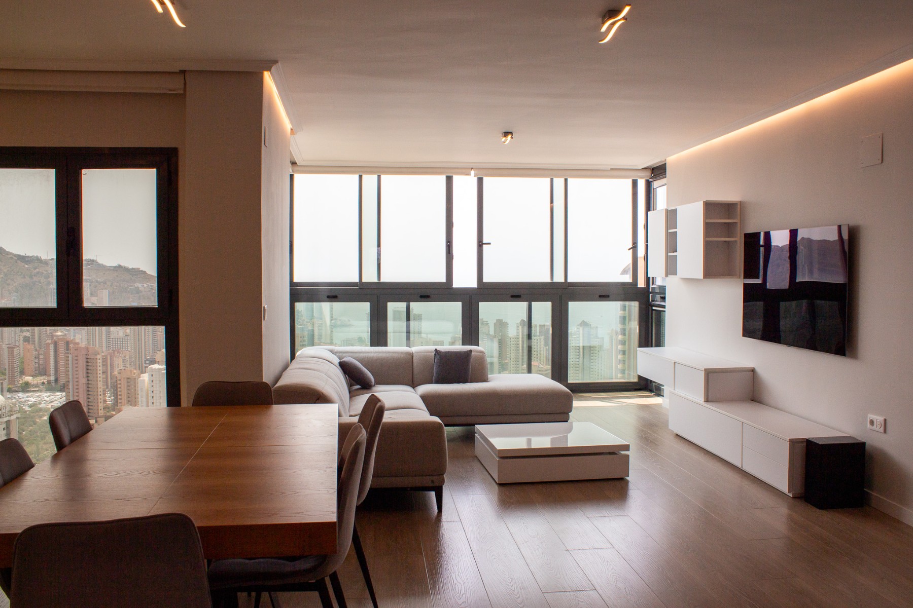 Venta. Ático en Benidorm