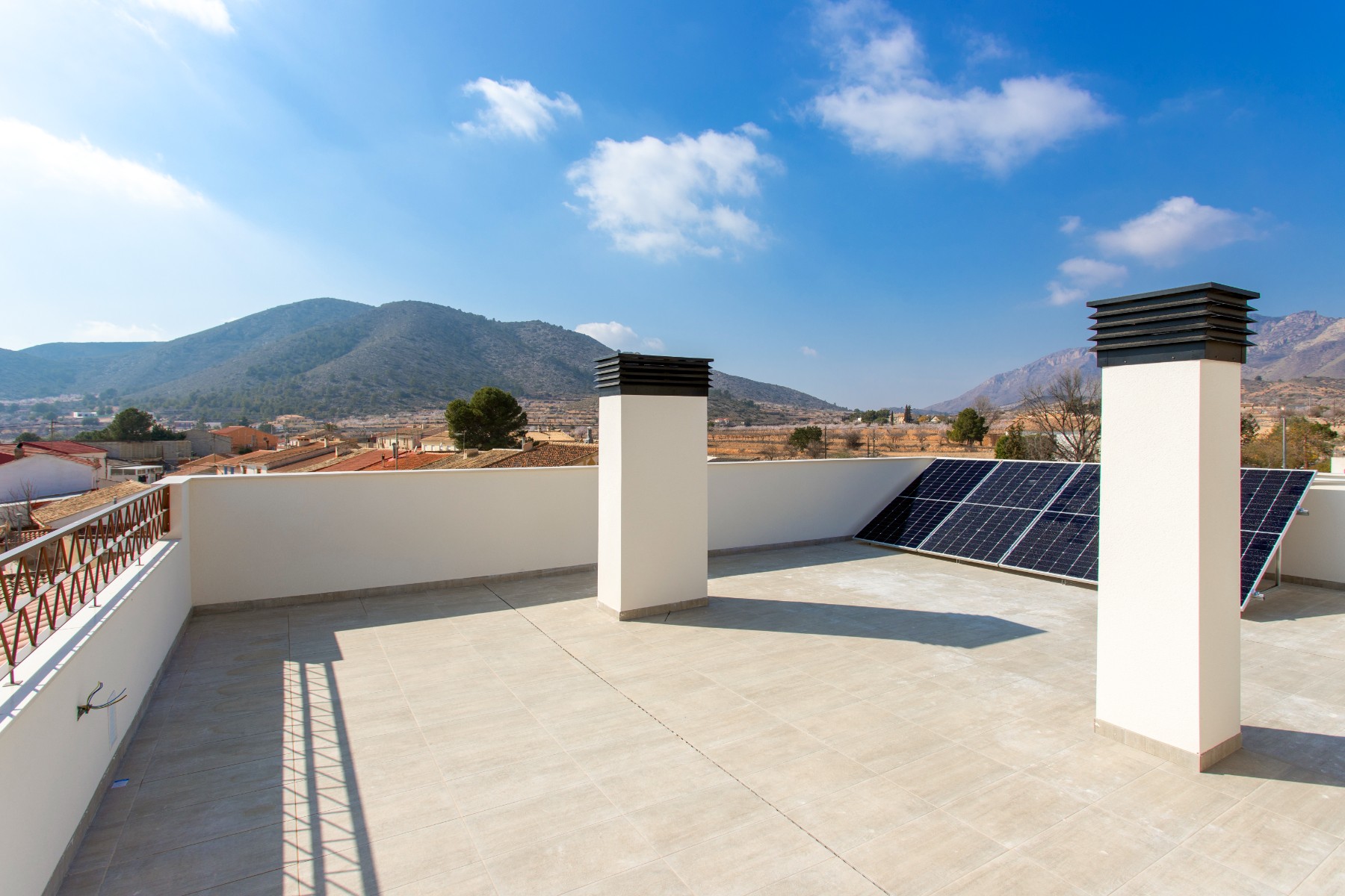 House in Hondon de las Nieves - view 1