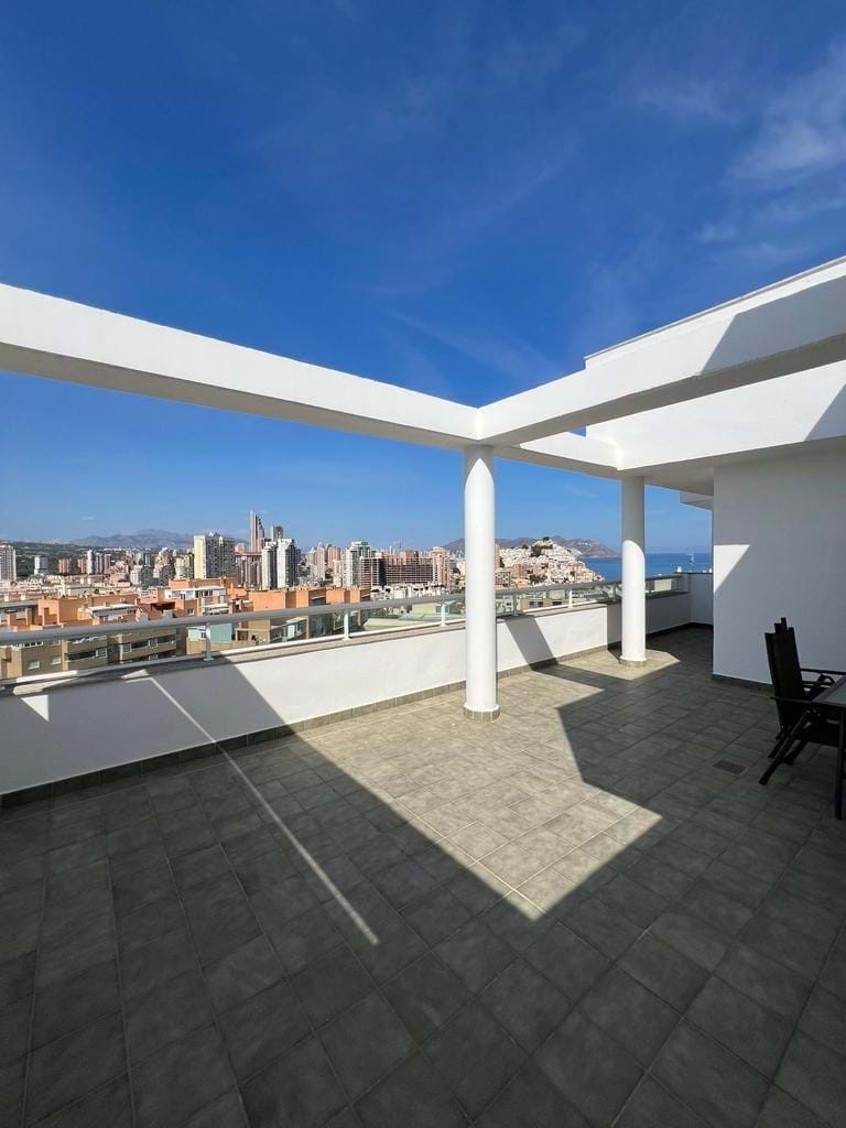 Penthouse in Finestrat - view 1