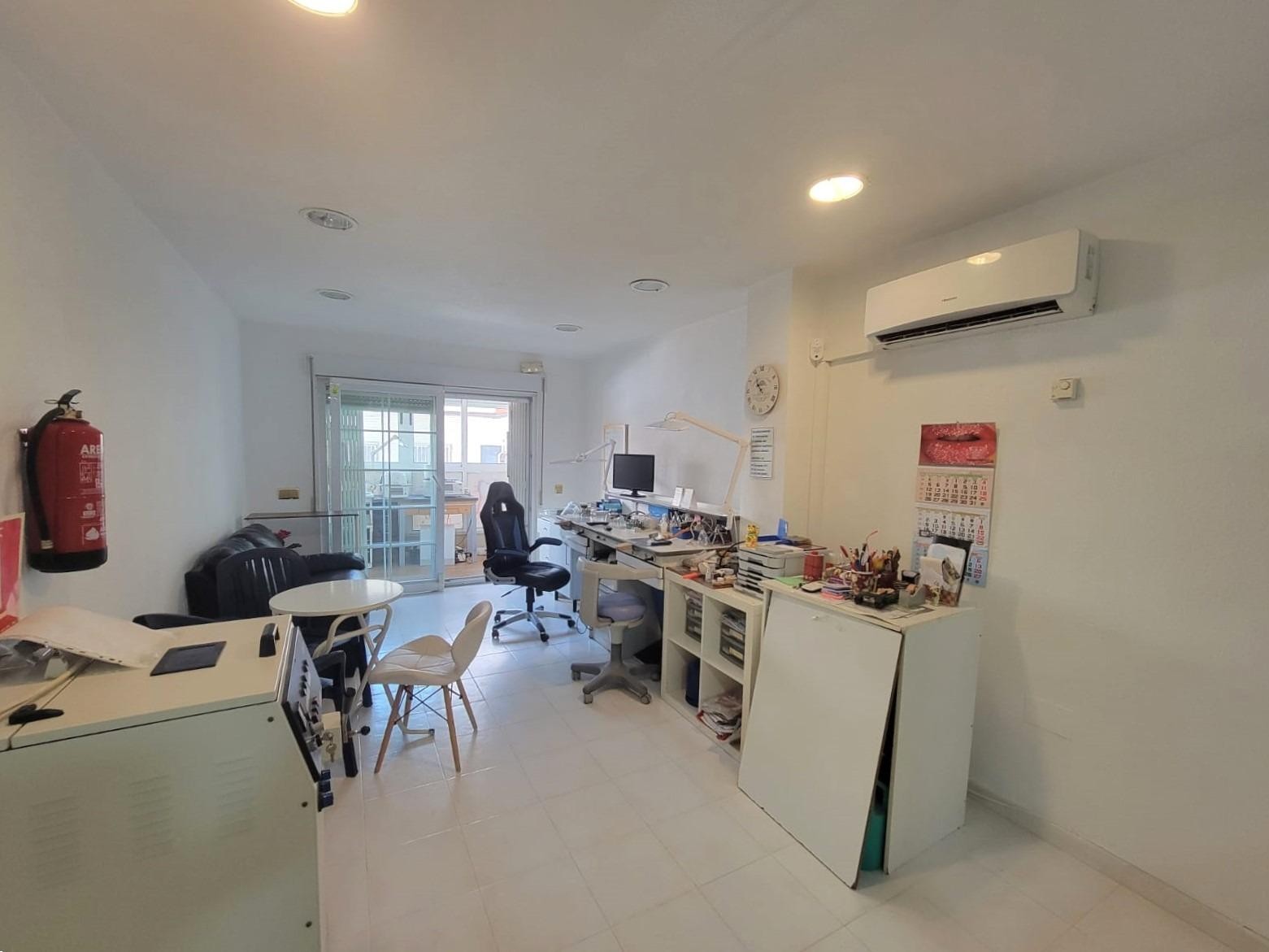 House in Torrevieja - Image 3